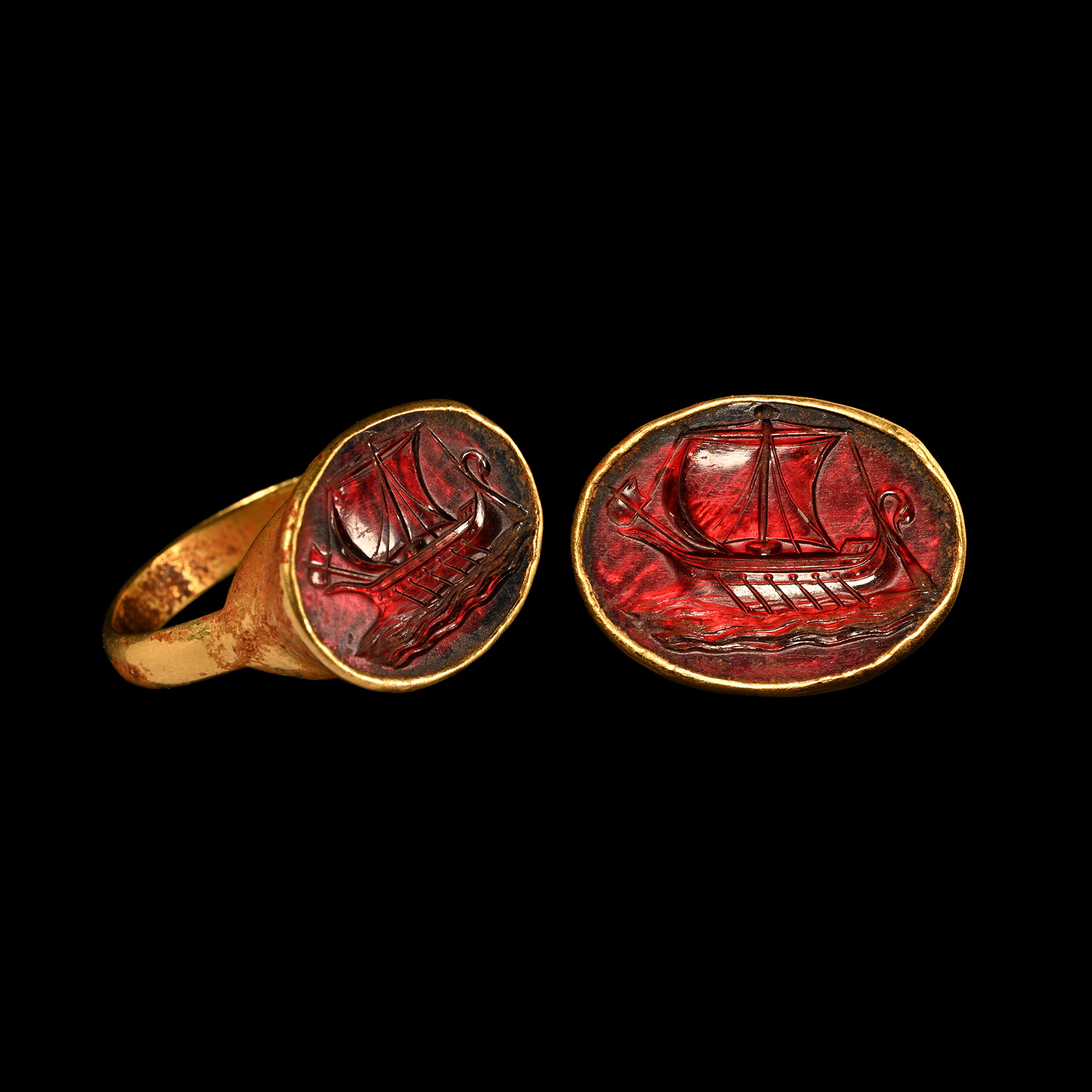 Hellenistic Gold Ring with Galley Gemstone