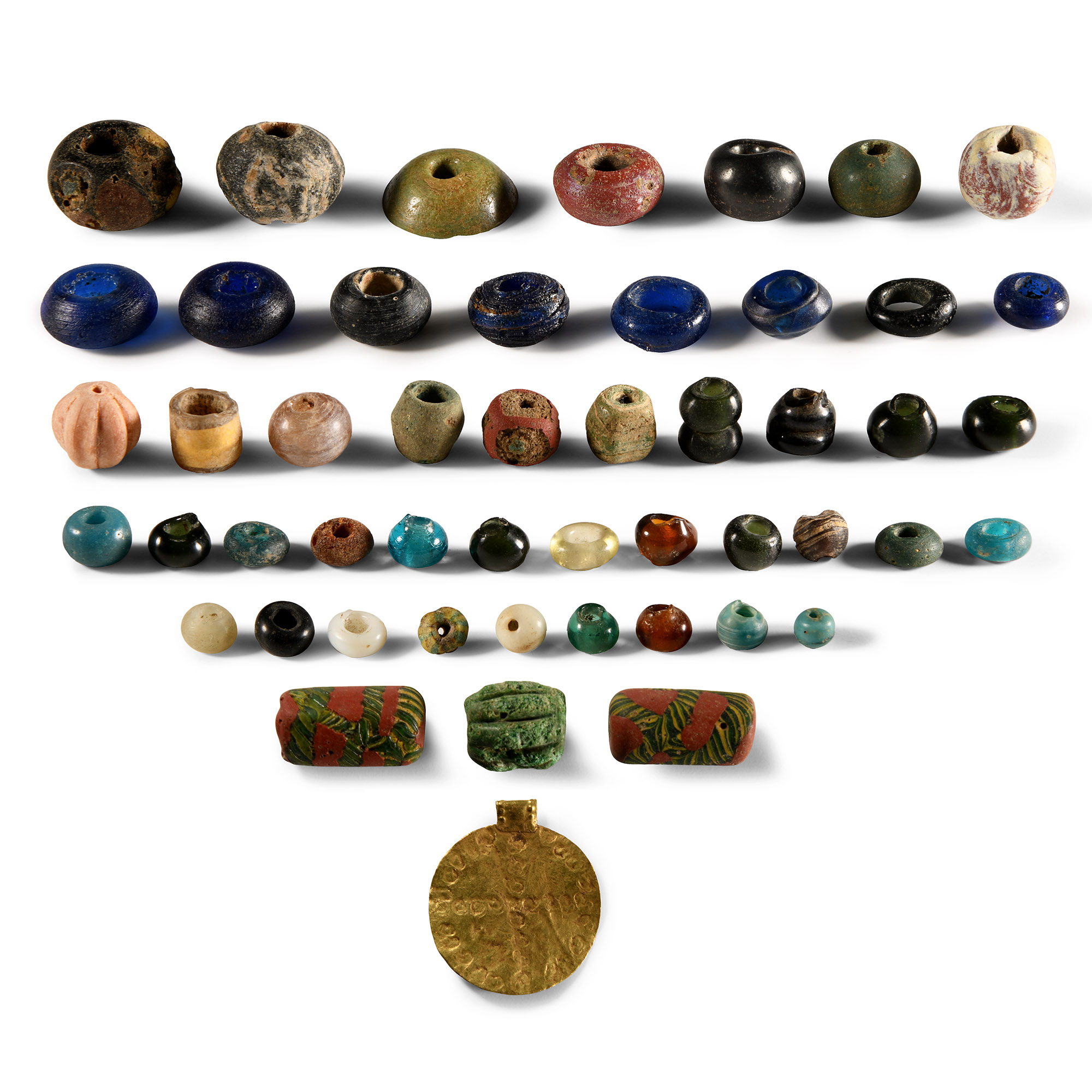Saxon Gold Pendant and Necklace Bead Group