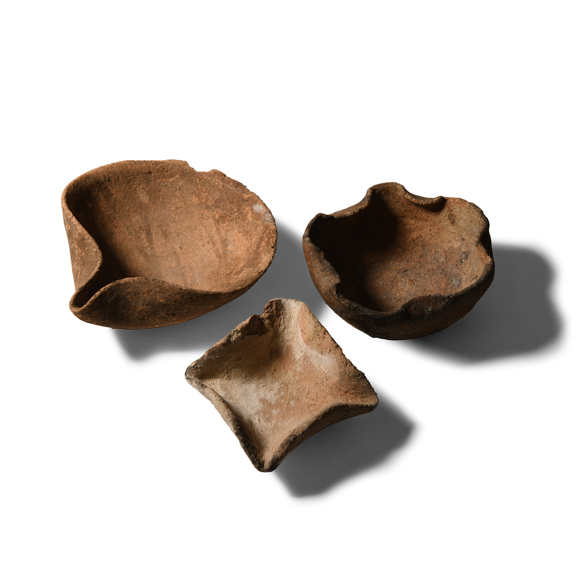 Levant 'Cocked Hat' and Pinched Oil Lamp Group