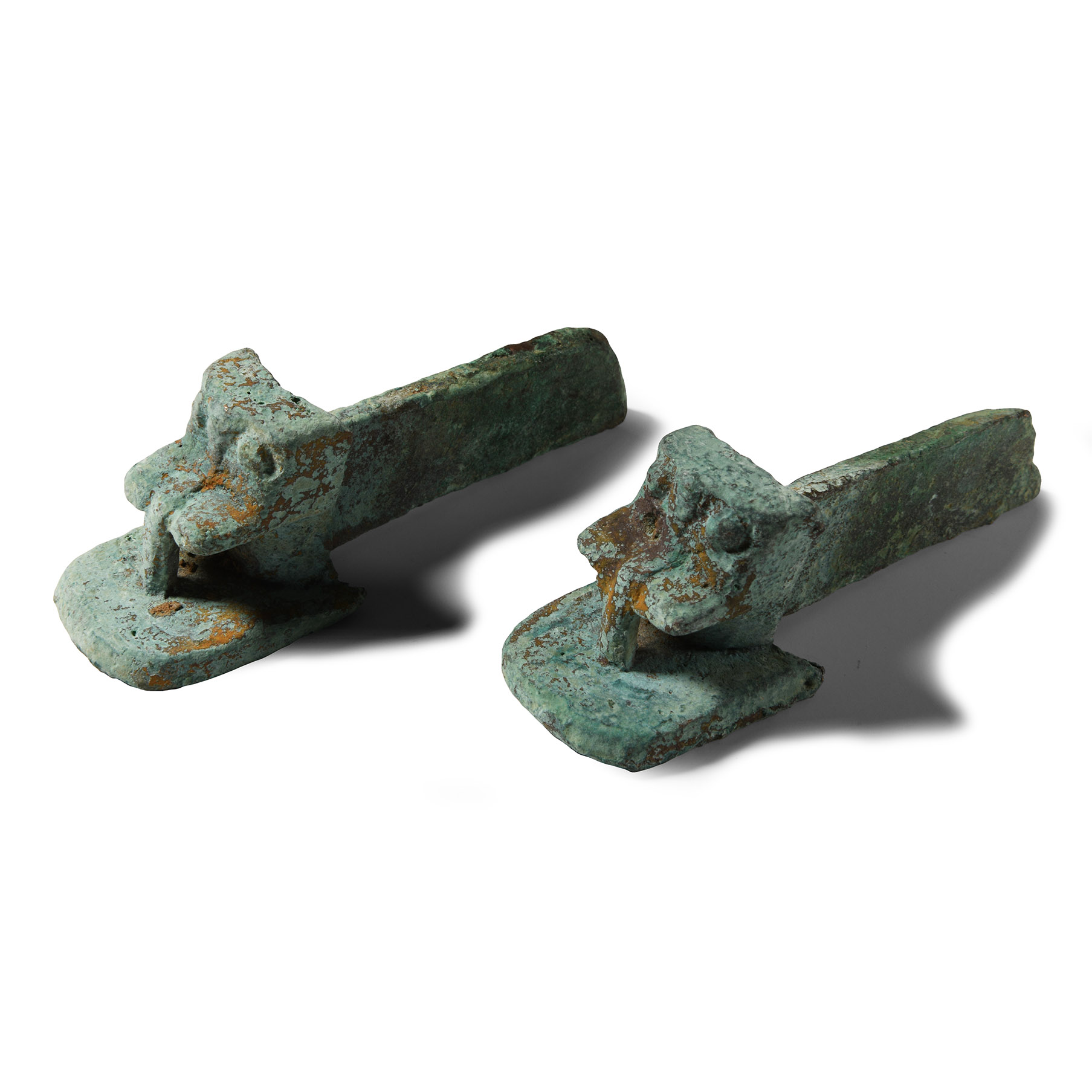 Han Style Bronze Mount Pair