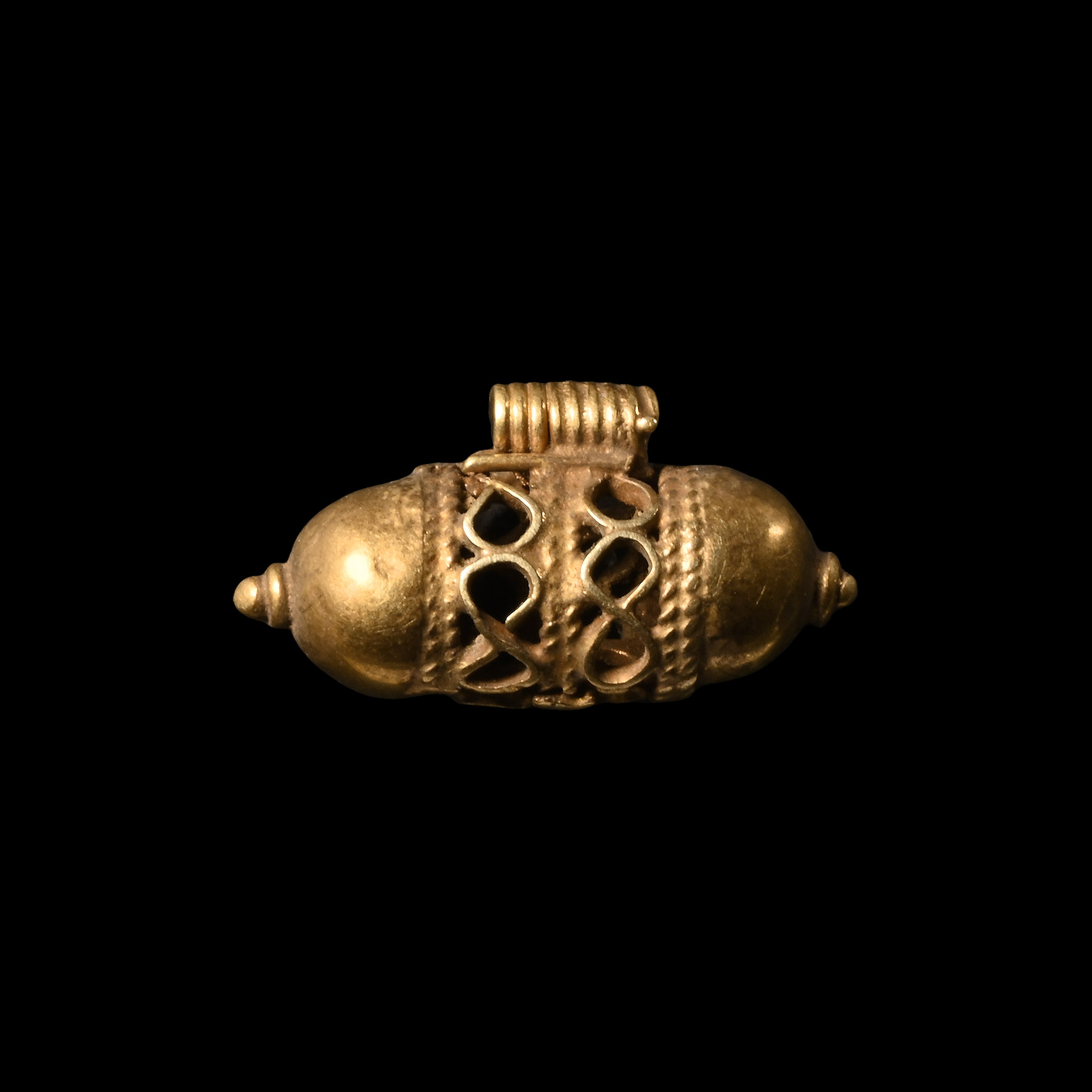 Byzantine Gold Filigree Pendant