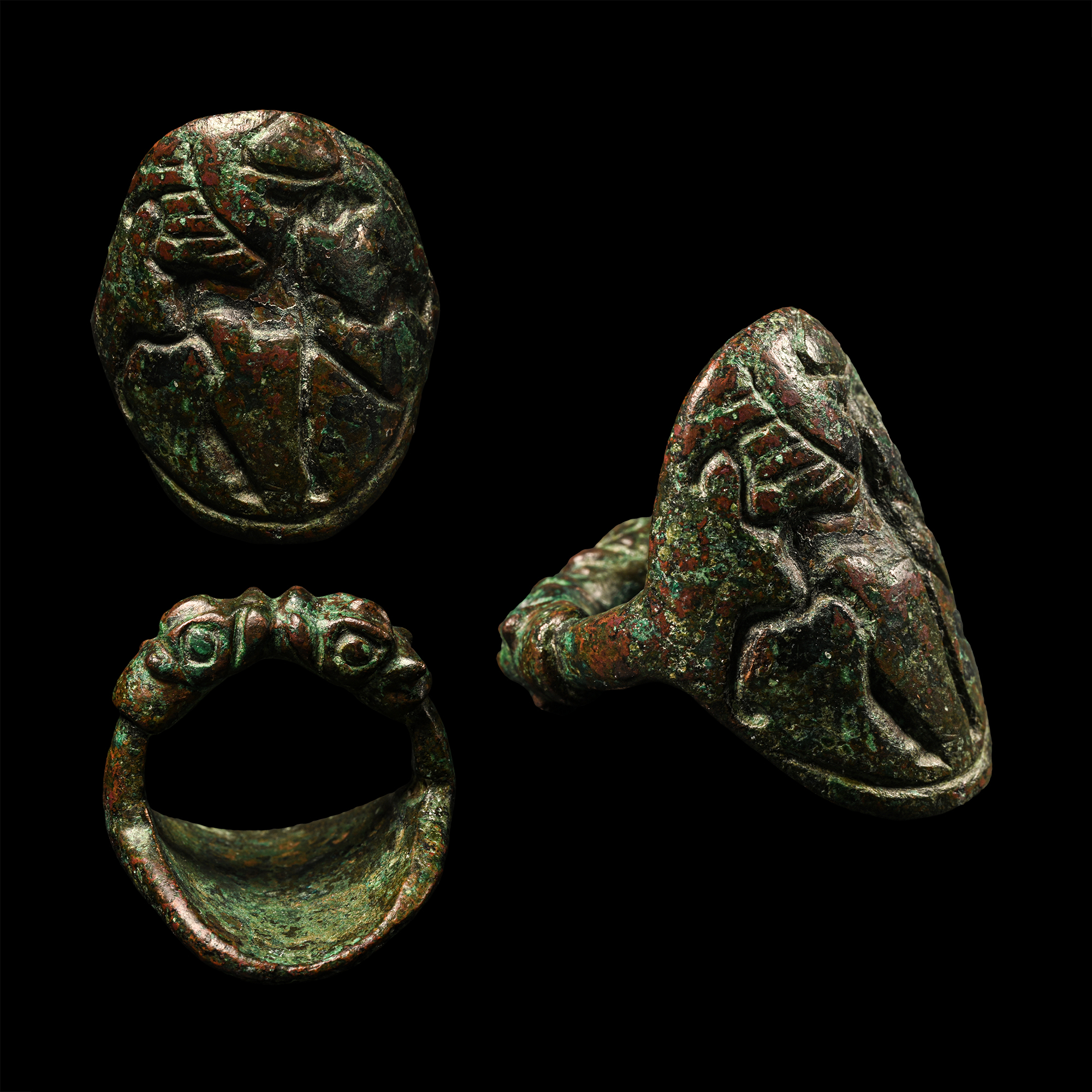 Large Luristan Bronze Ring with Animals