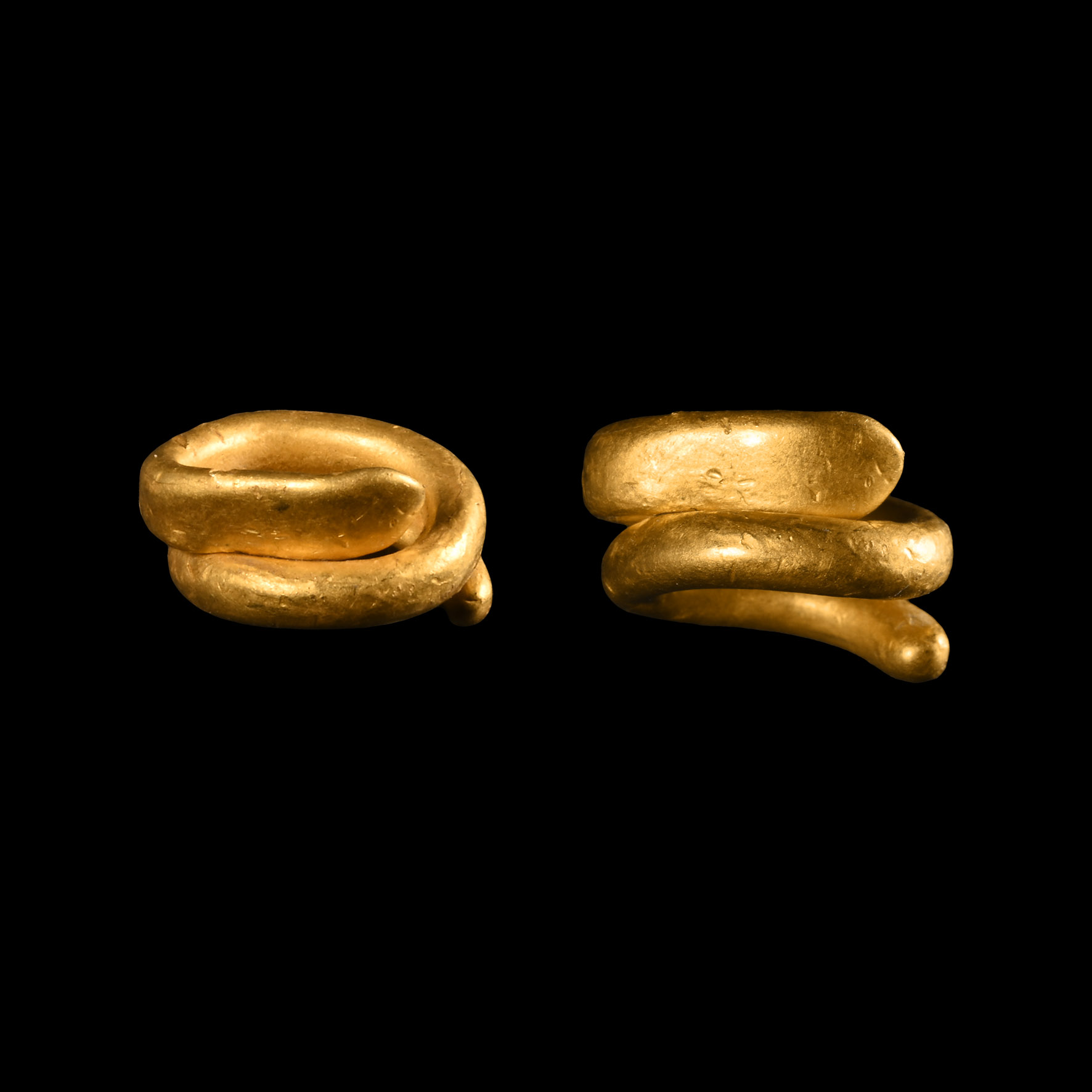 Bronze Age Gold Hair Ring