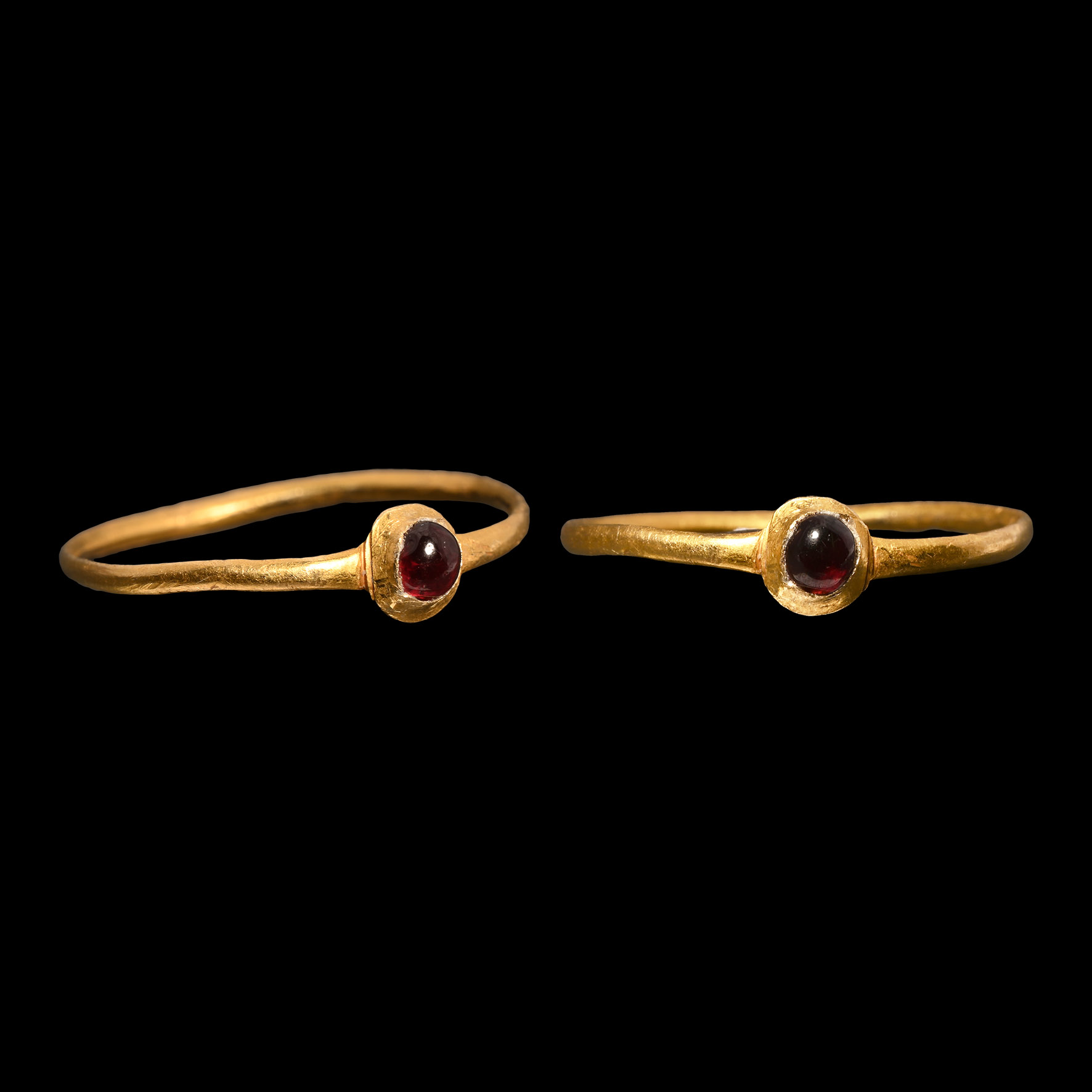 Medieval Gold Ring with Garnet
