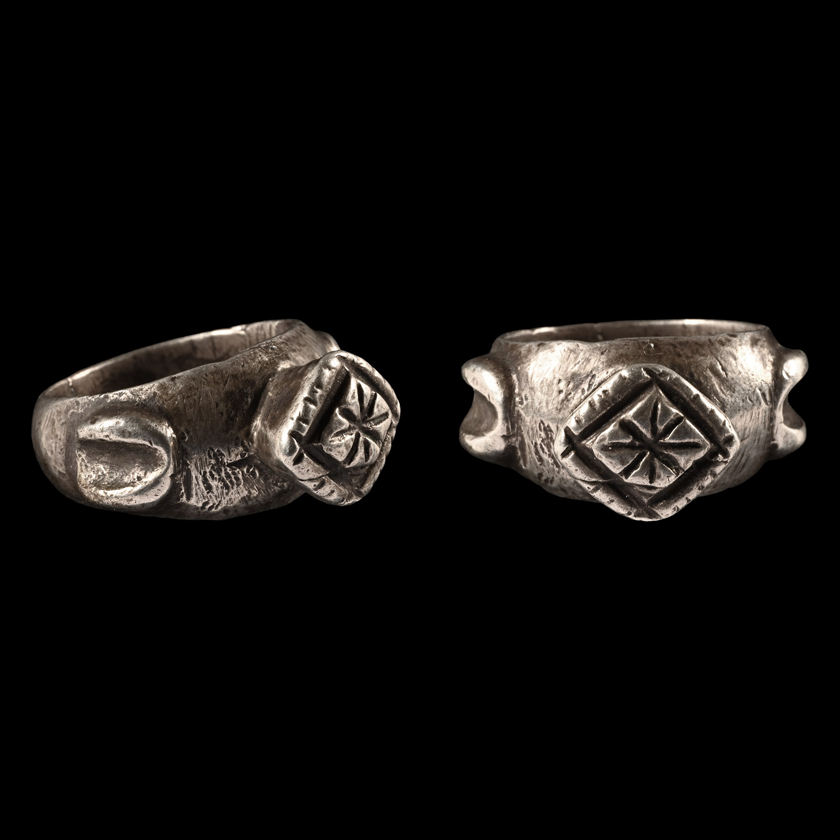 Western Asiatic Silver Ring with Quatrefoil Bezel