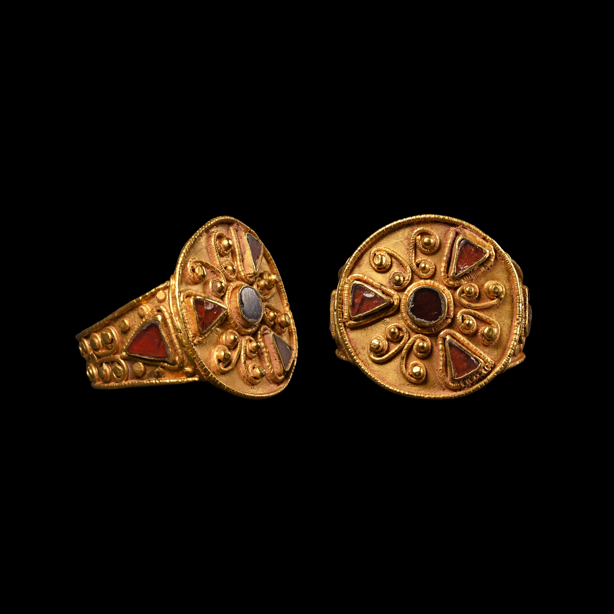 Langobardic Style Gold Ring with Garnets