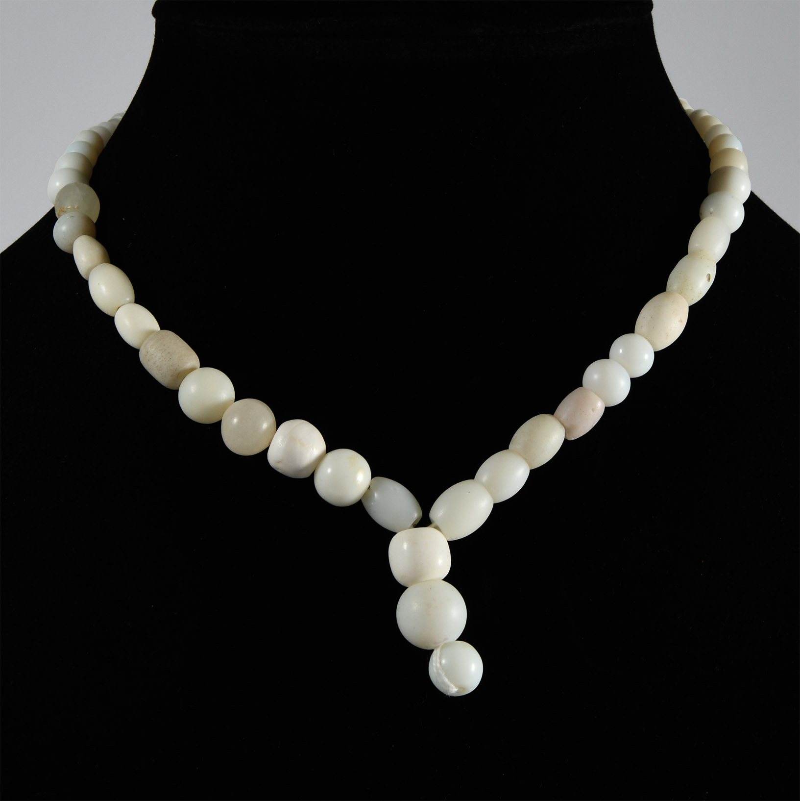 Western Asiatic Mixed Bead Necklace