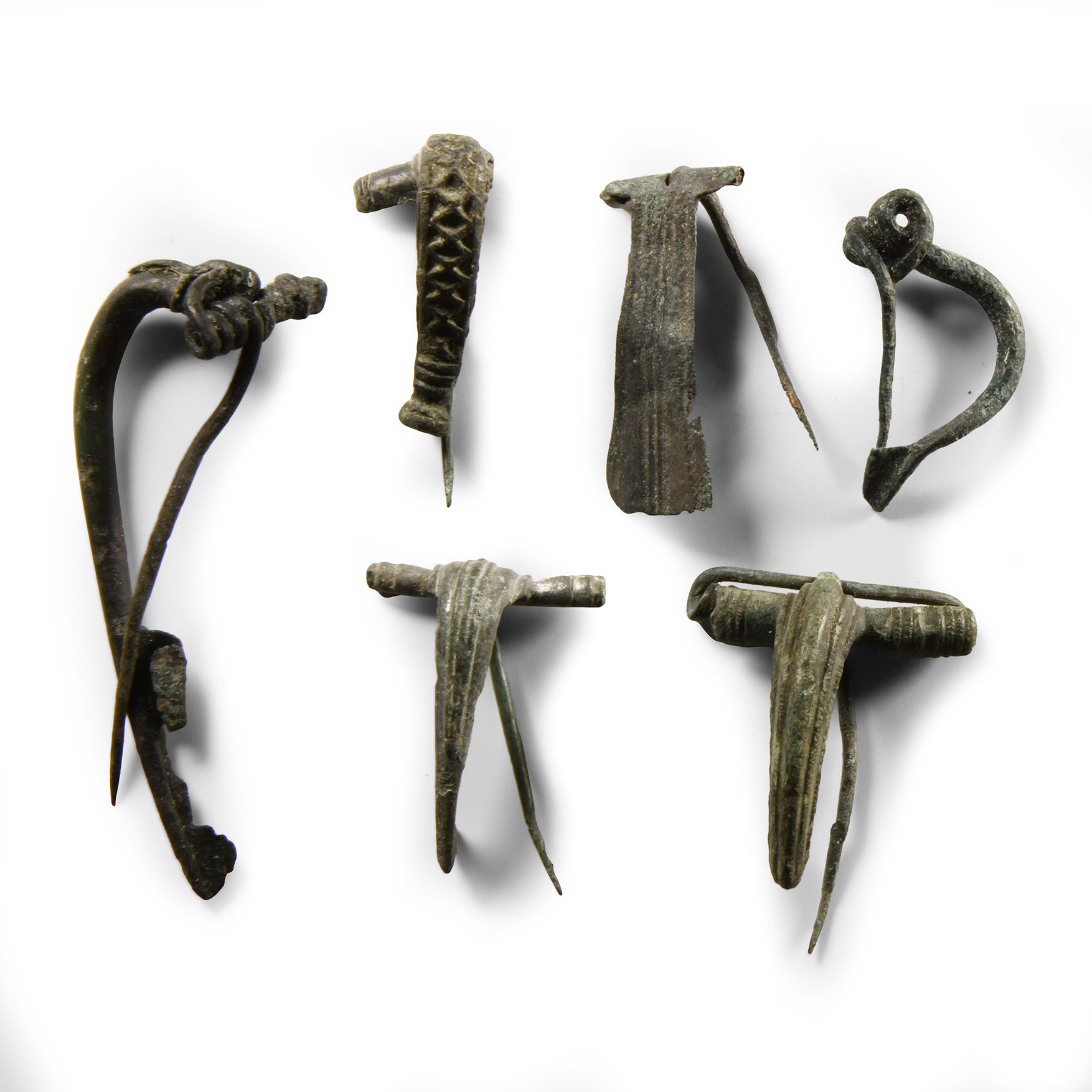 Roman Bronze Mixed Bow Brooch Group