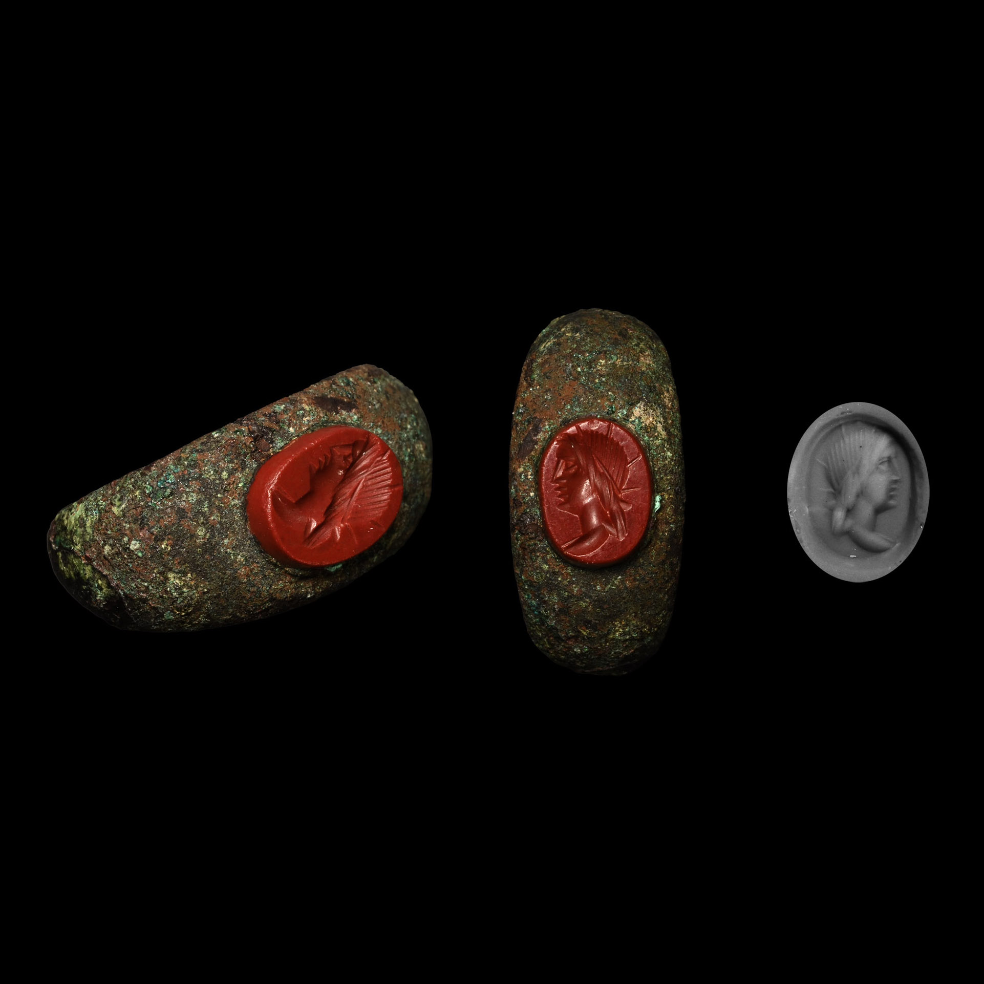 Roman Bronze Ring with Bust of Sol Gemstone