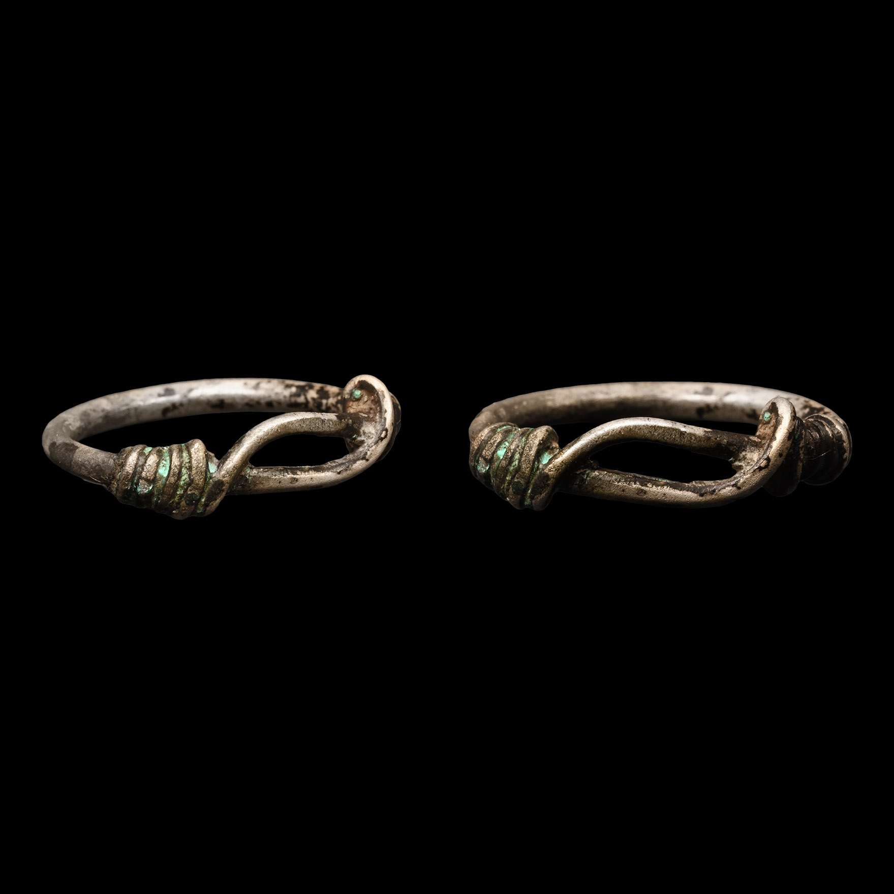 Viking Age Silver Ring with Coiled Shoulders
