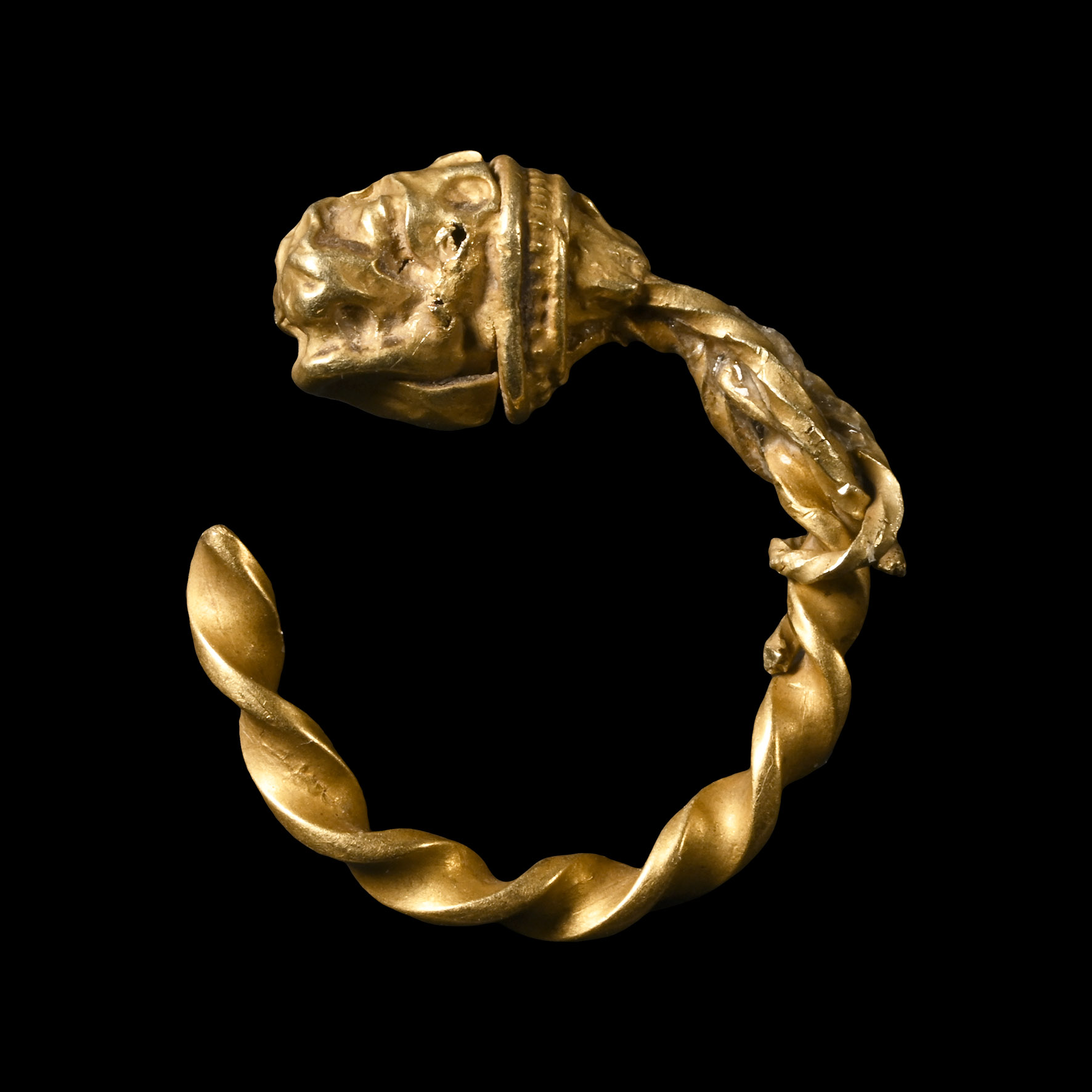 Greek Lion-Headed Gold Earring