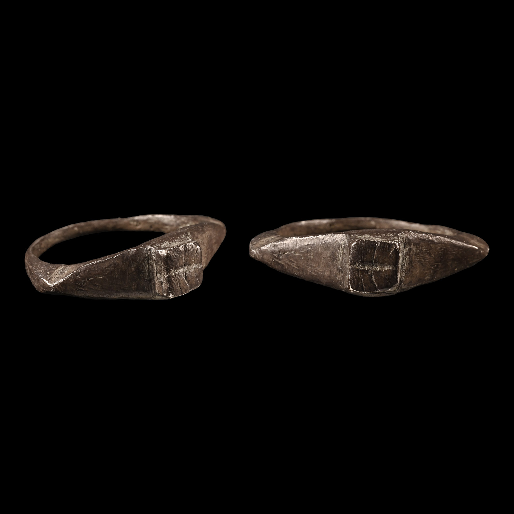Late Roman Silver Ring with Cross