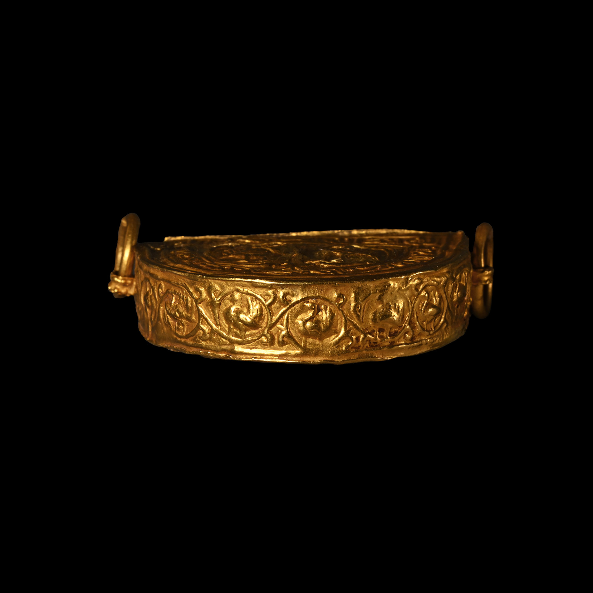 Seljuk Gold Pendant with Two Birds