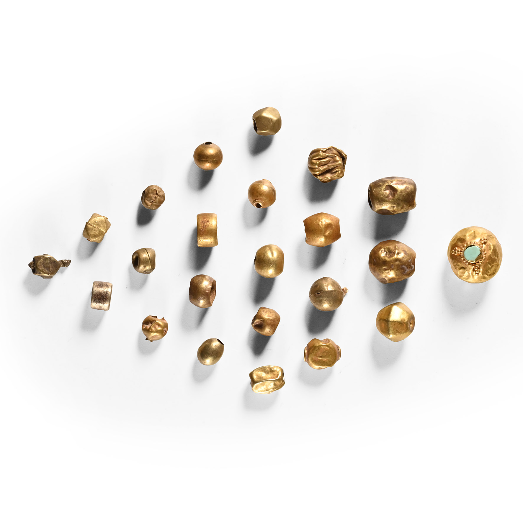 Western Asiatic Gold Bead Group