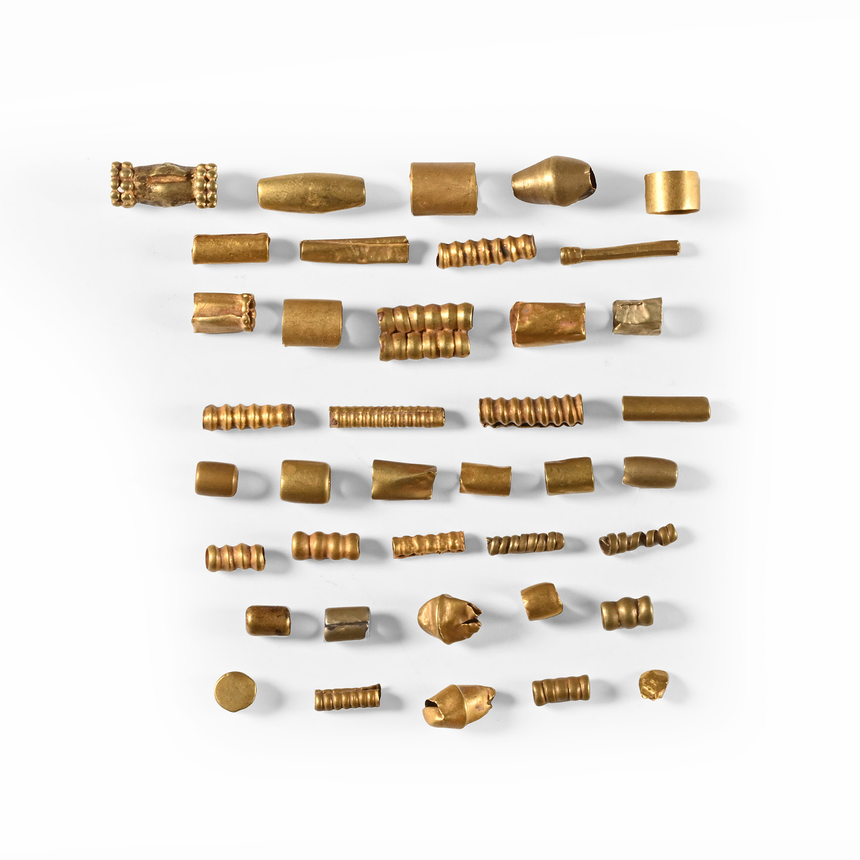 Western Asiatic Gold Bead Group
