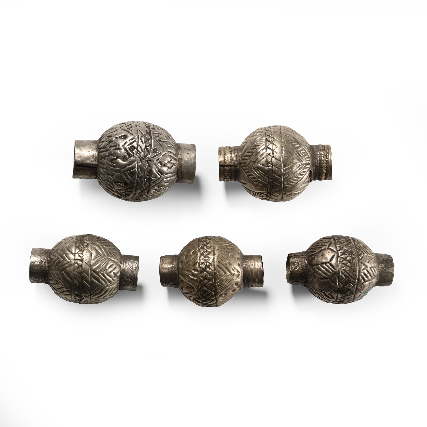 Tribal Silver-Coloured Large Bead Group