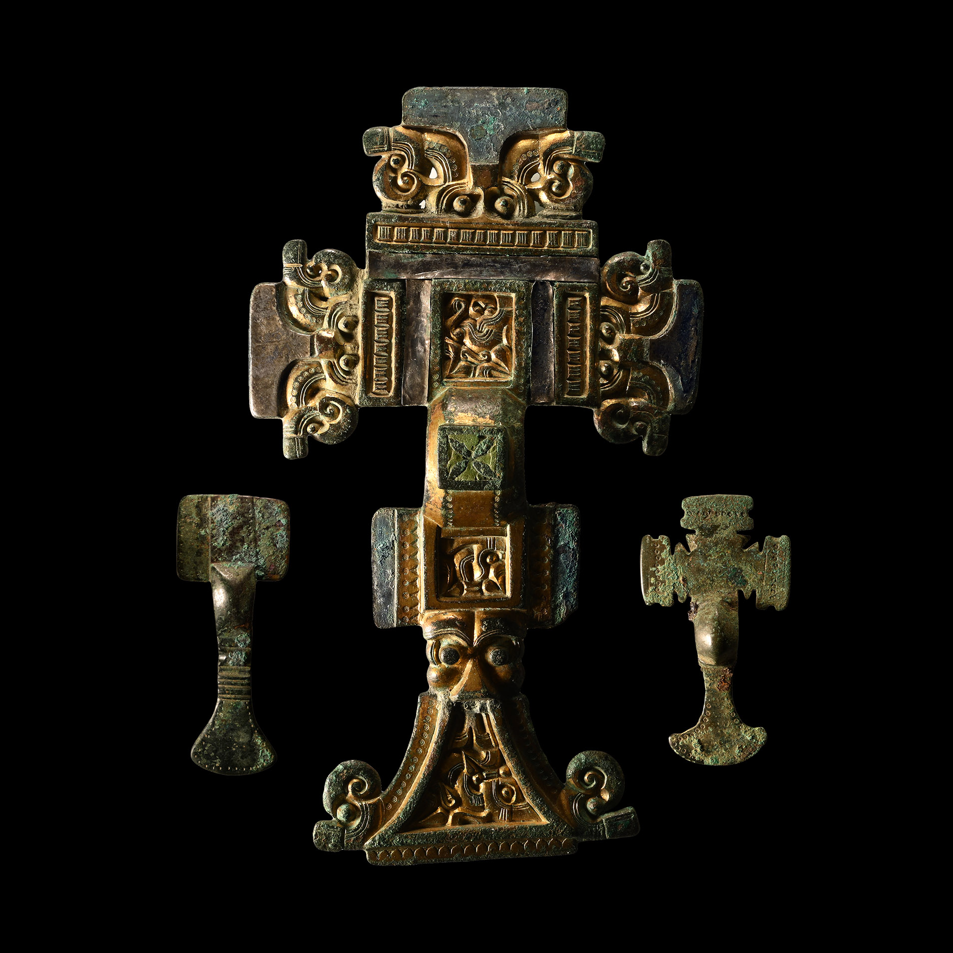 Anglo-Saxon Gilt Bronze Cruciform Brooch Burial Group
