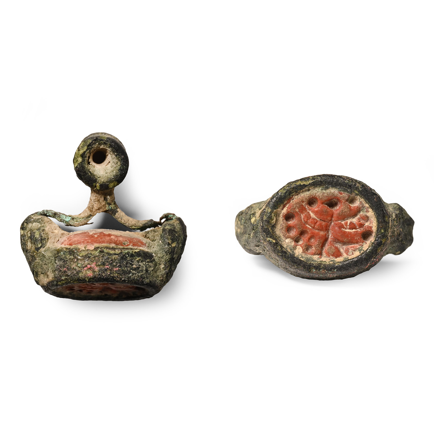 Egypto-Phoenician Hardstone Scaraboid Set in Bronze Pendant