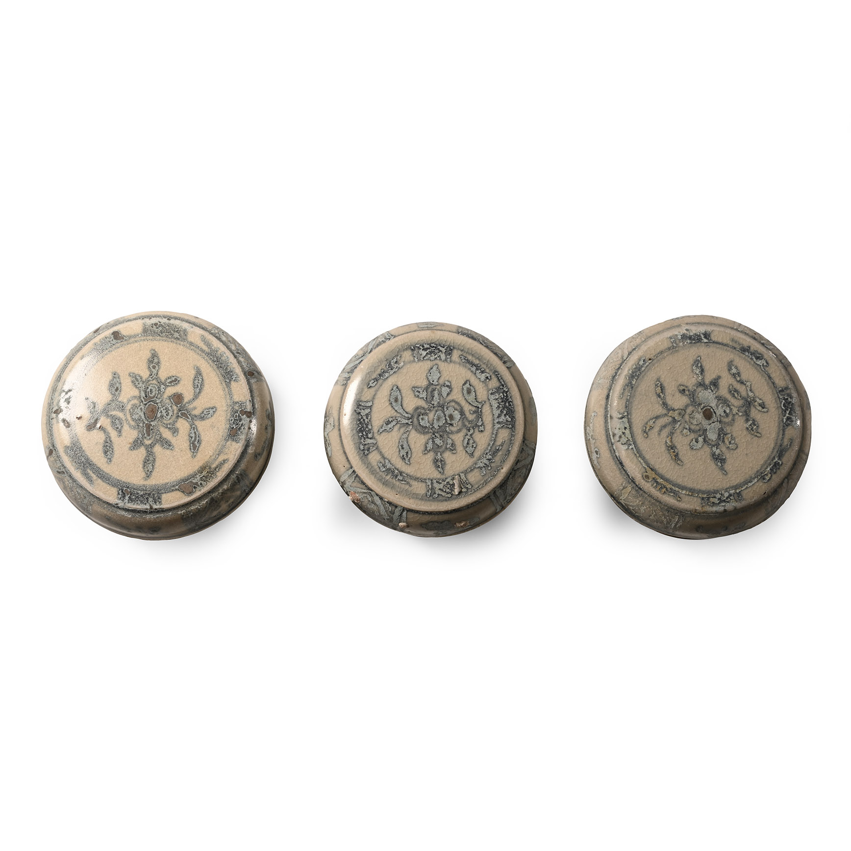 Hoi An Cargo Shipwreck Glazed Blue and White Lidded Powder Box Collection
