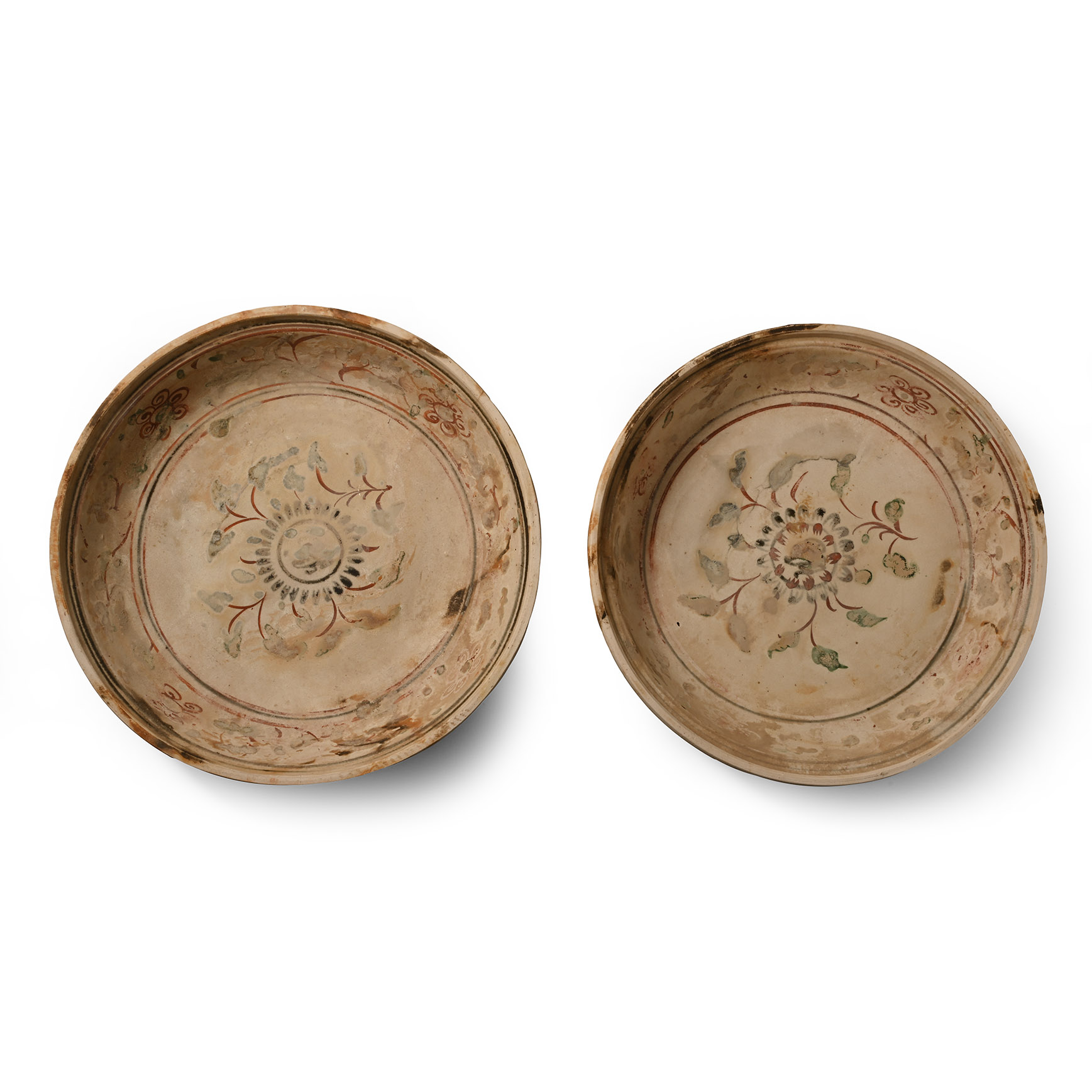 Large Hoi An Shipwreck Glazed Polychrome Dish Pair