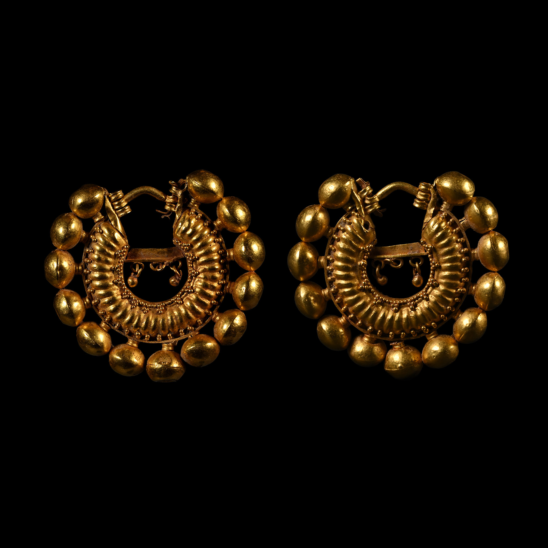 Achaemenid Heavy Gold Earring Pair