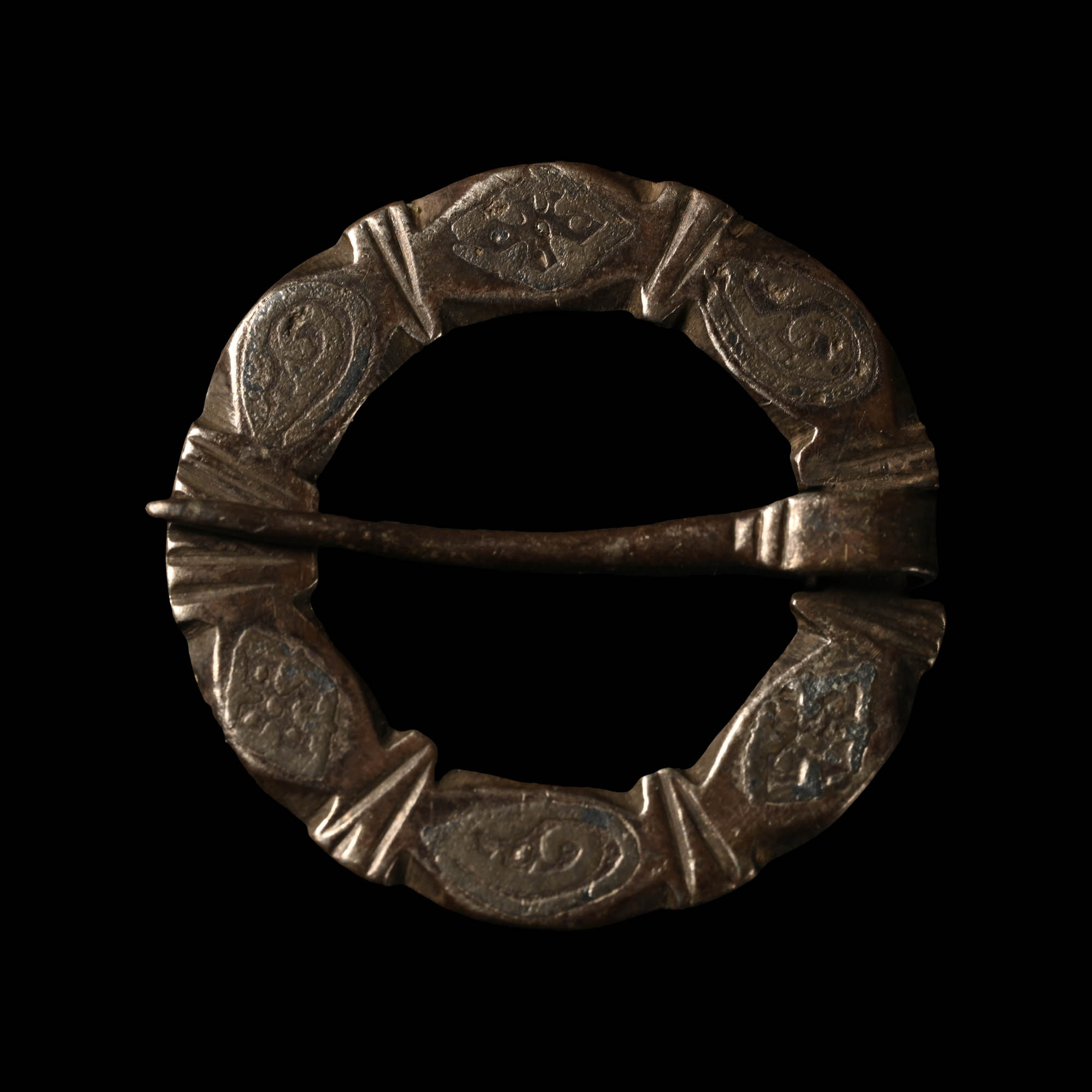 Medieval Silver and Niello Ring Brooch