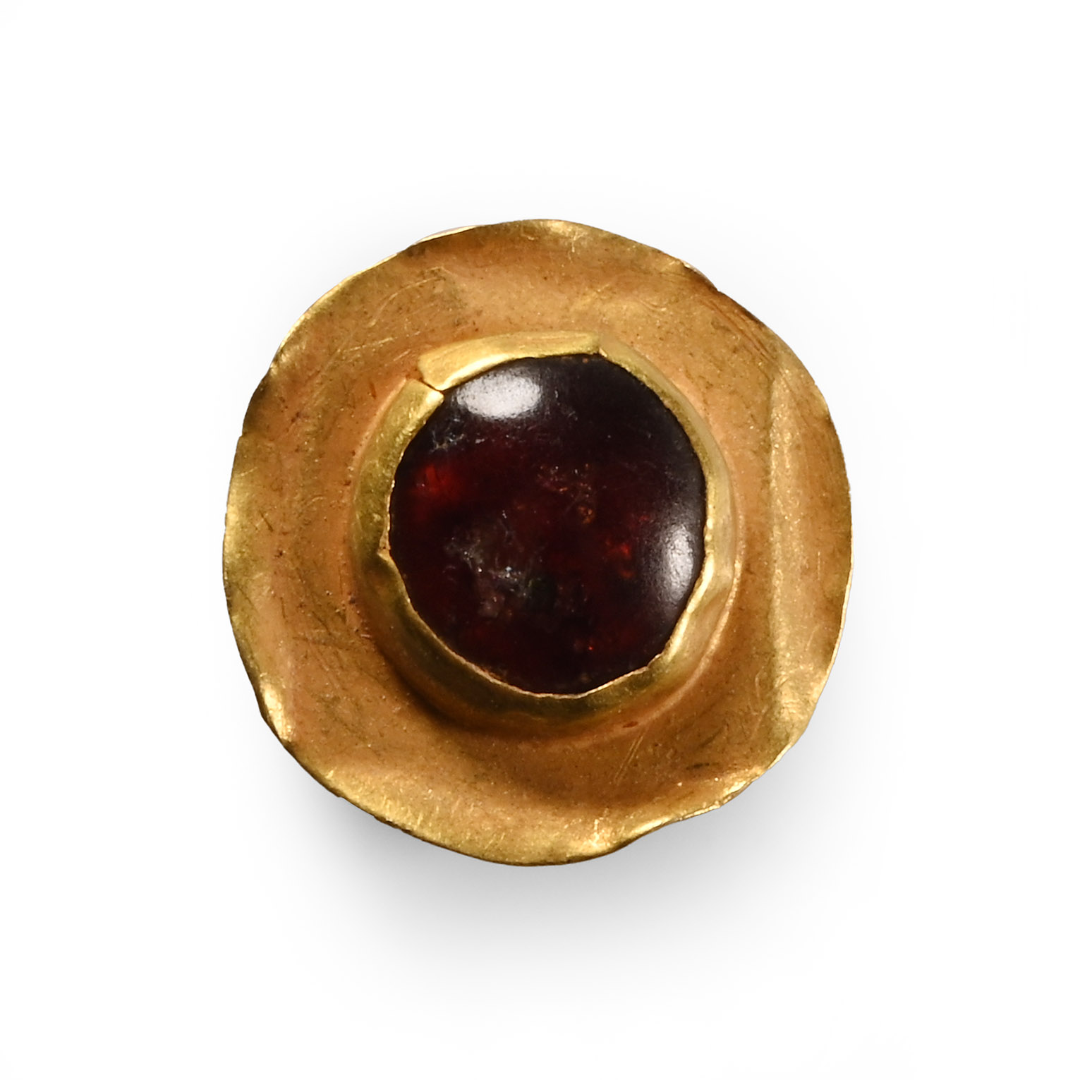 Western Asiatic Gold and Garnet Pendant