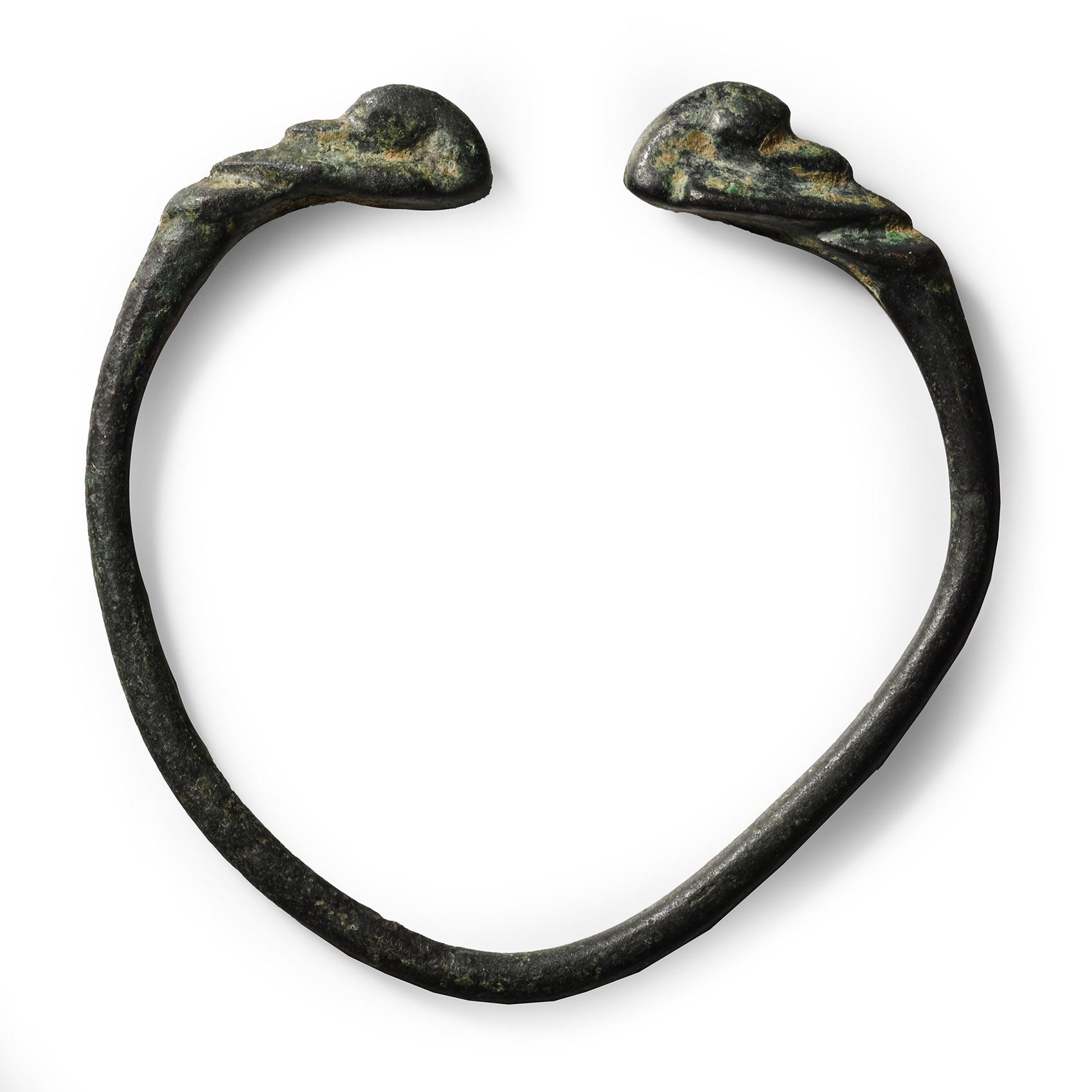 Western Asiatic Dragon-Headed Bronze Bracelet