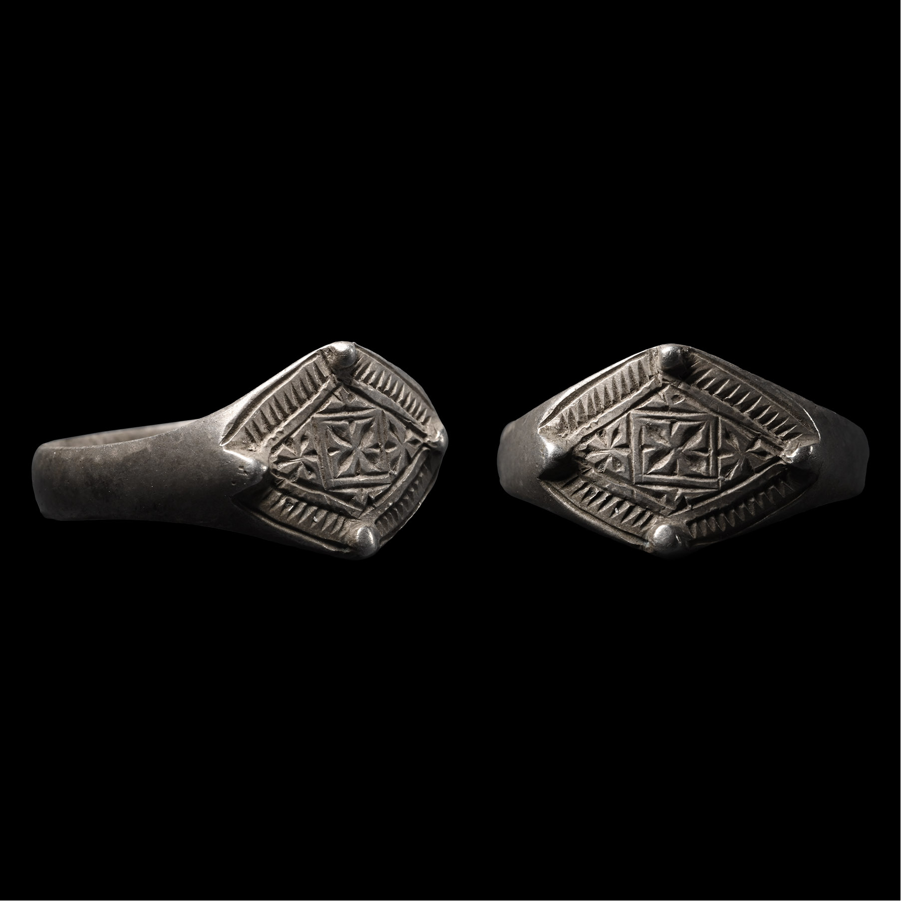 Medieval Silver Ring with Lozenge-shaped Bezel
