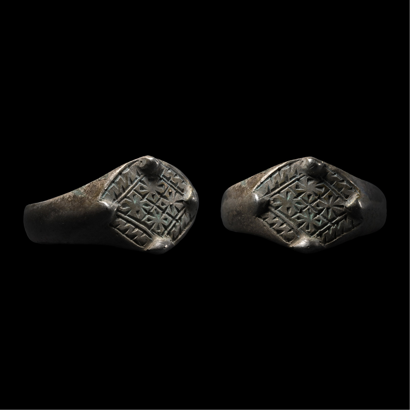 Medieval Silver Ring with Lozenge-shaped Bezel