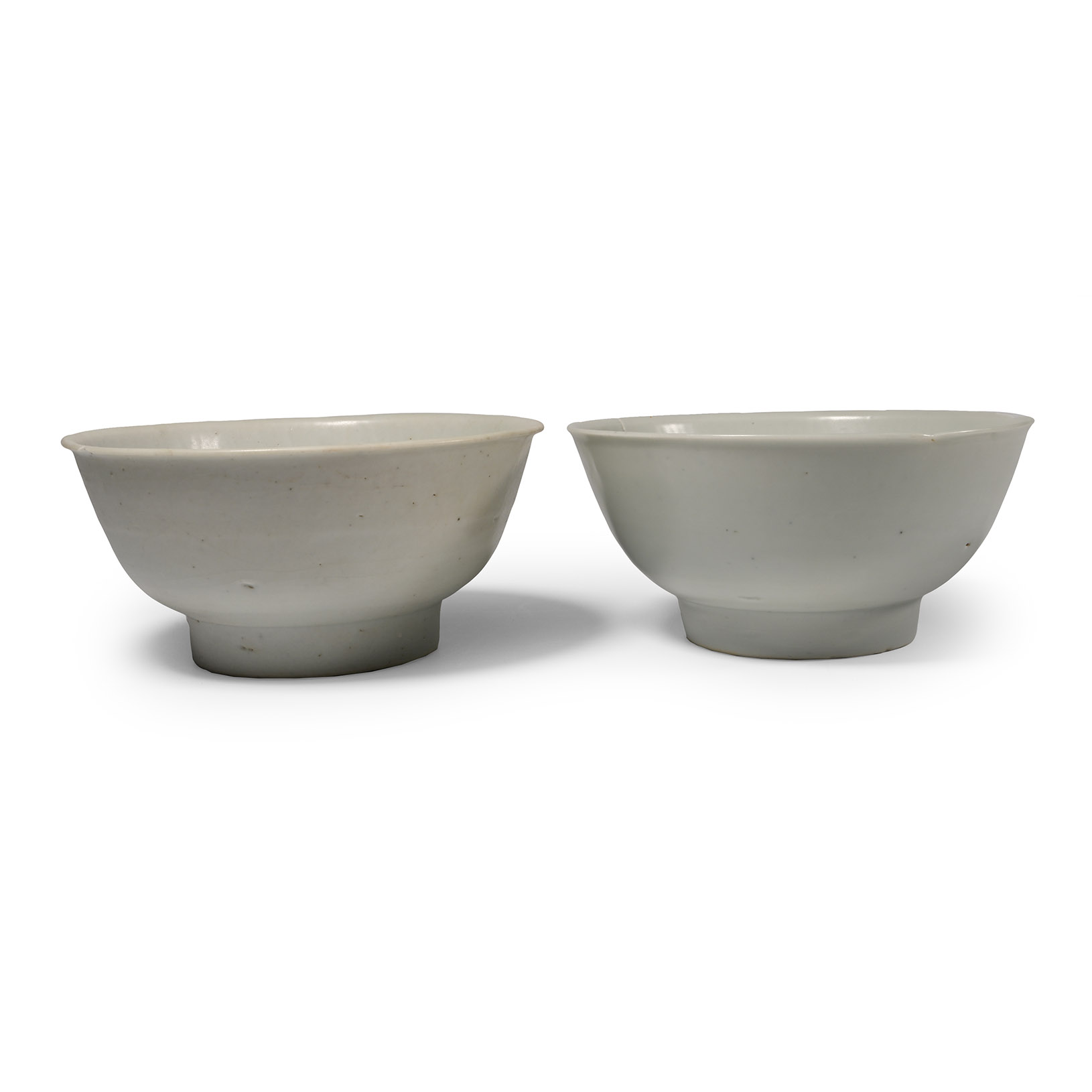 Large Tek Sing Treasure Shipwreck Glazed Pale Blue Bowl Pair