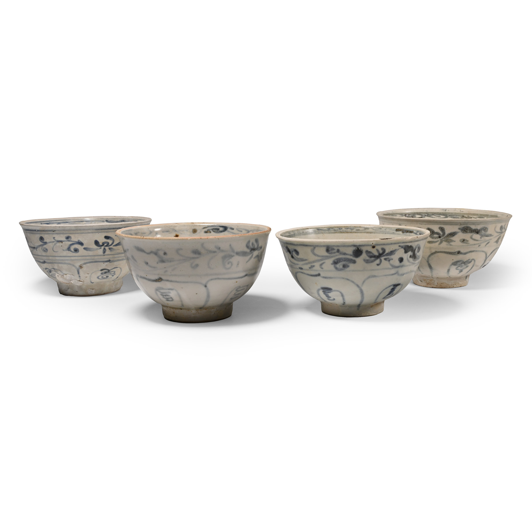 Hoi An Cargo Shipwreck Glazed Blue and White Bowl Group