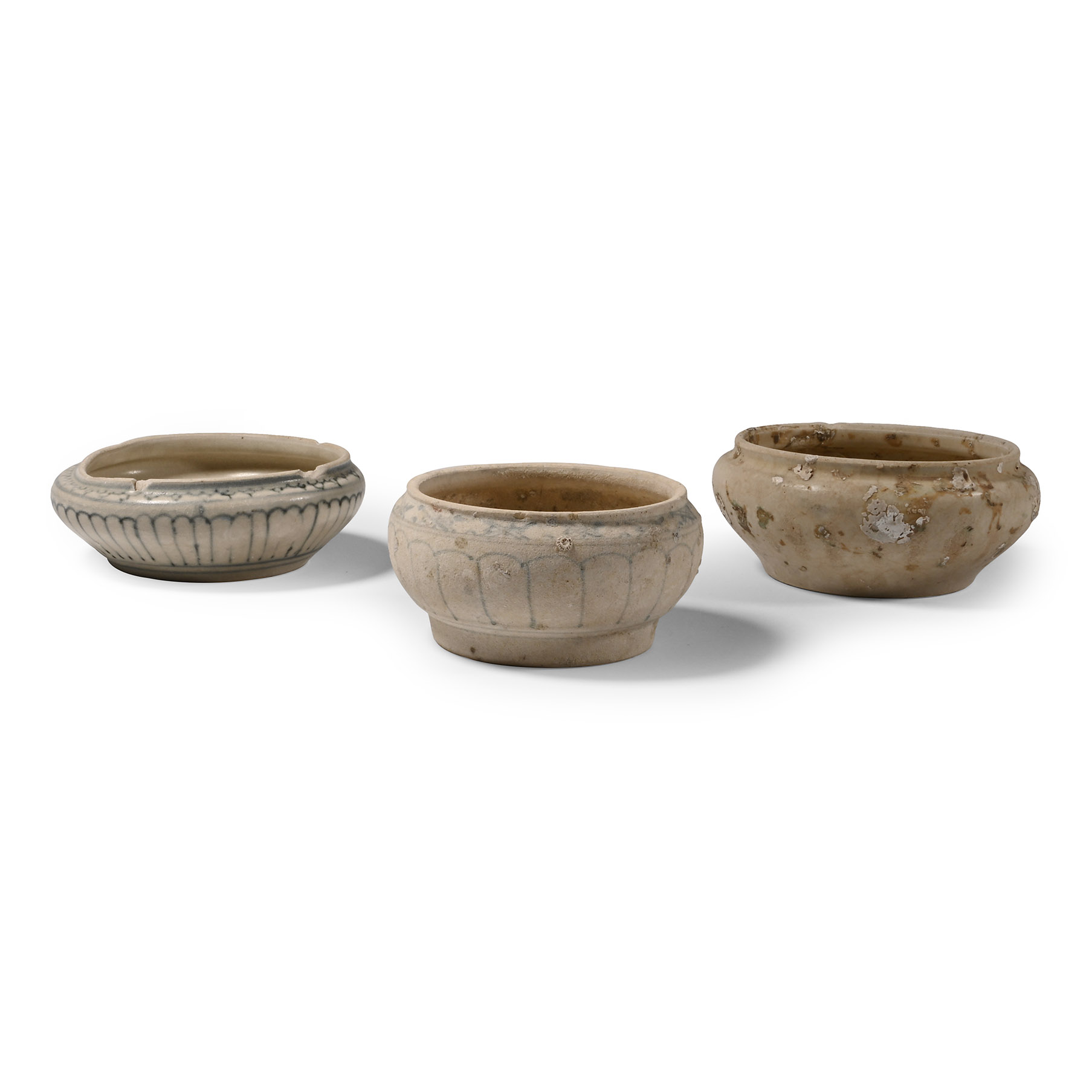 Hoi An Cargo Shipwreck Glazed Bowl Group
