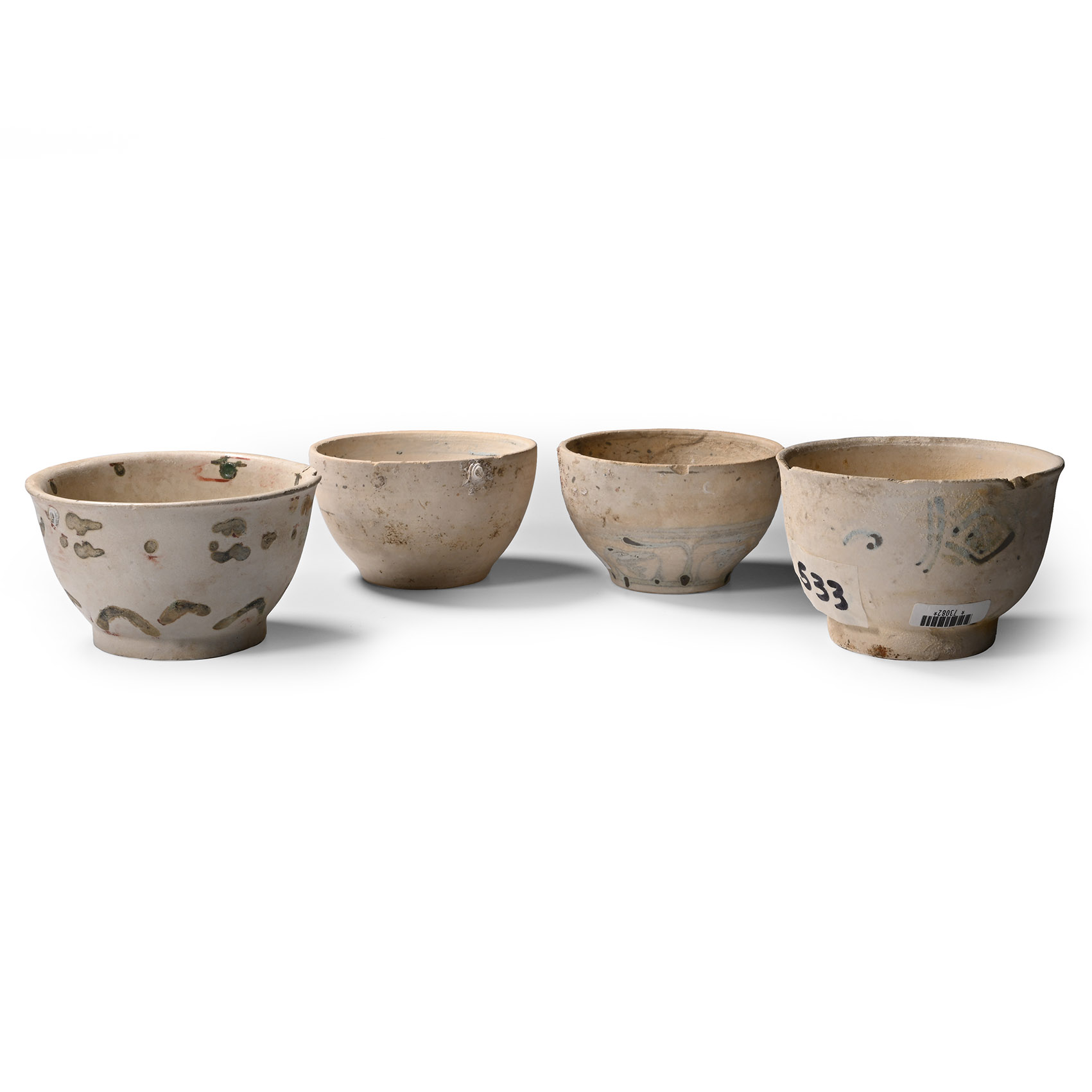 Hoi An Cargo Shipwreck Glazed Polychrome Bowl Group