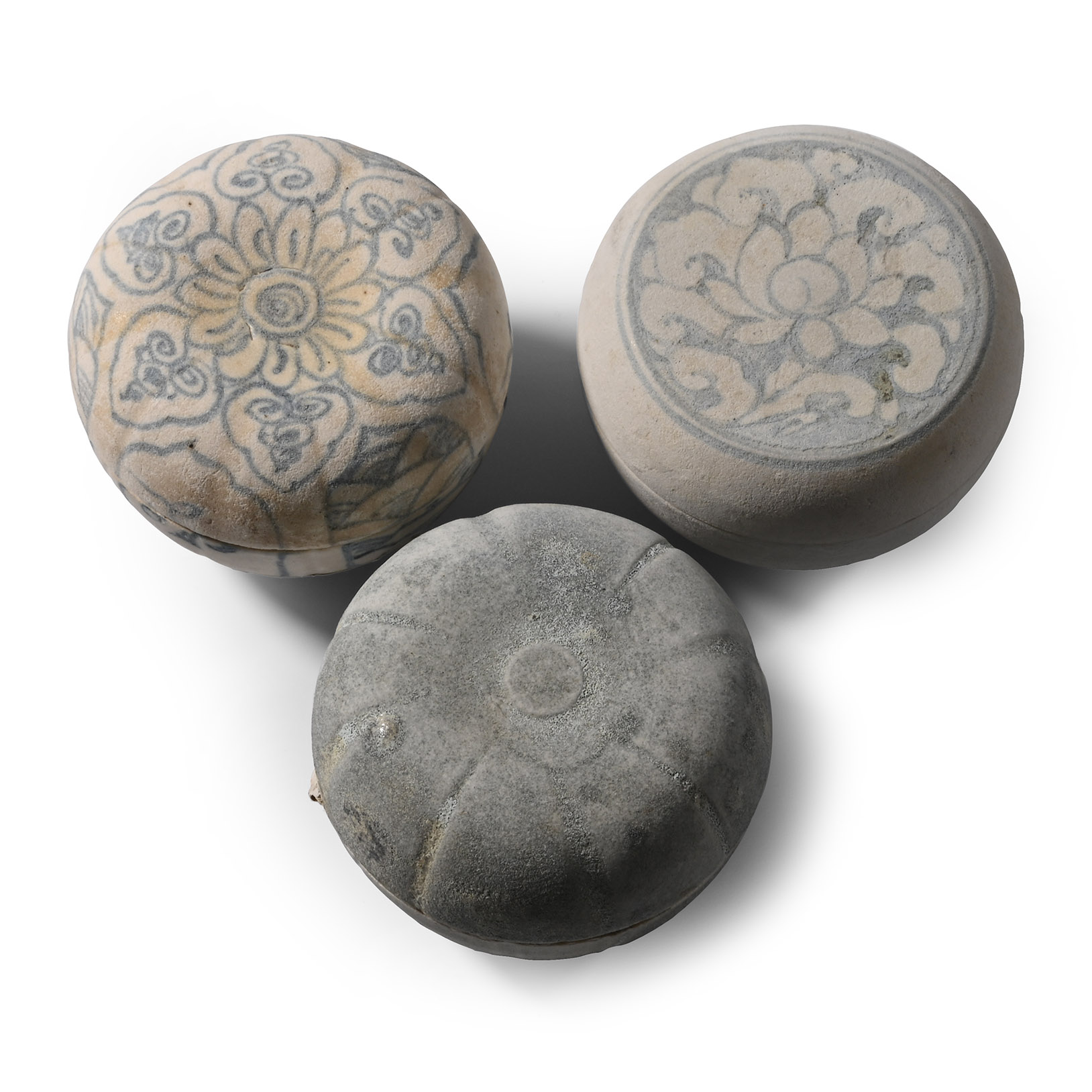 Hoi An Cargo Shipwreck Glazed Blue and White Lidded Box Collection