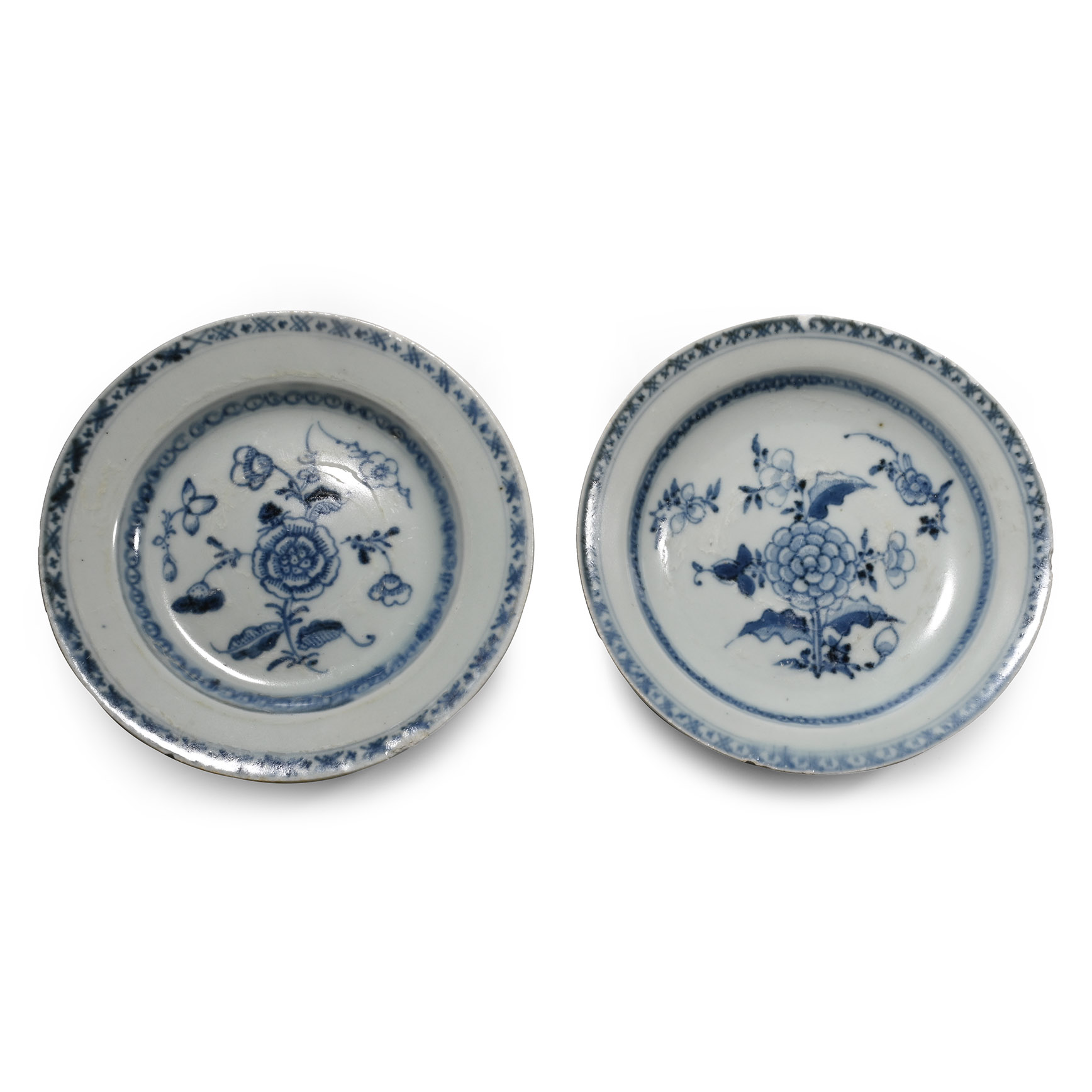 Tek Sing Treasure Shipwreck Glazed Blue and White Plate Pair with Flowers