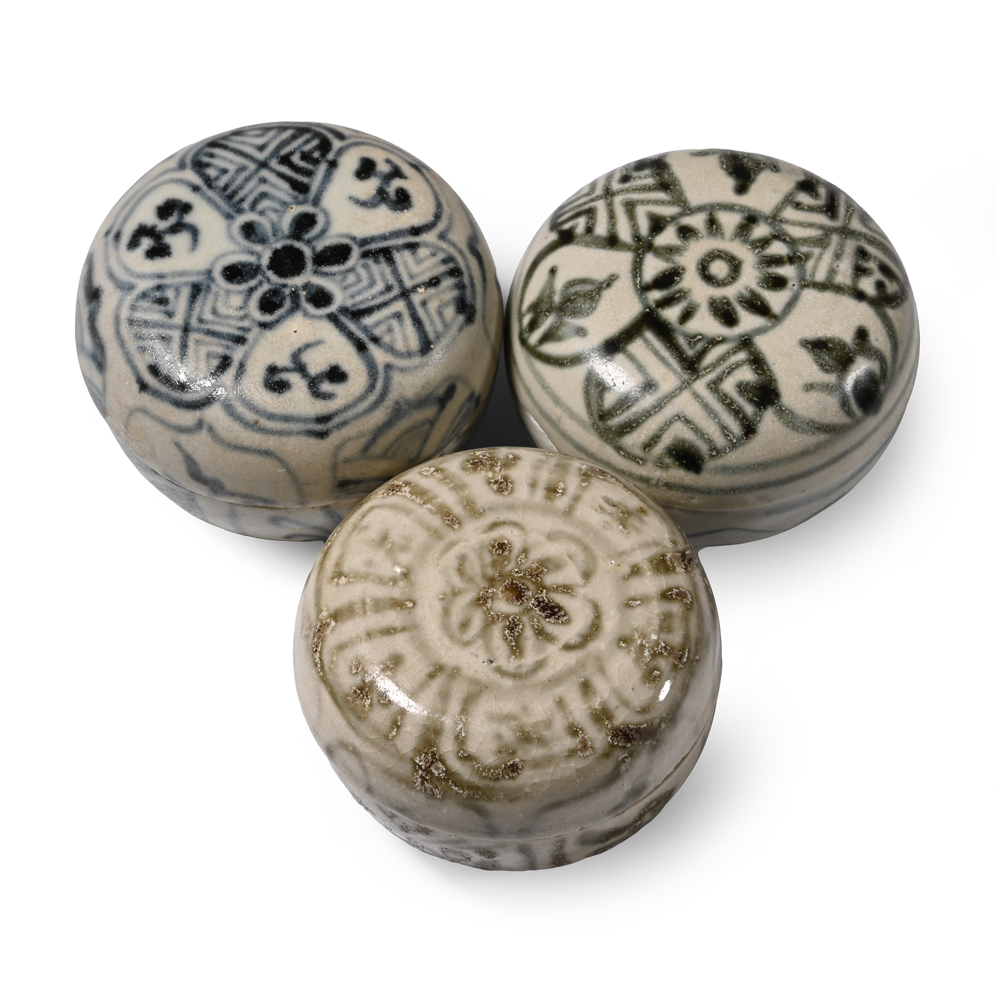 Hoi An Cargo Shipwreck Glazed Blue and White Lidded Box Collection