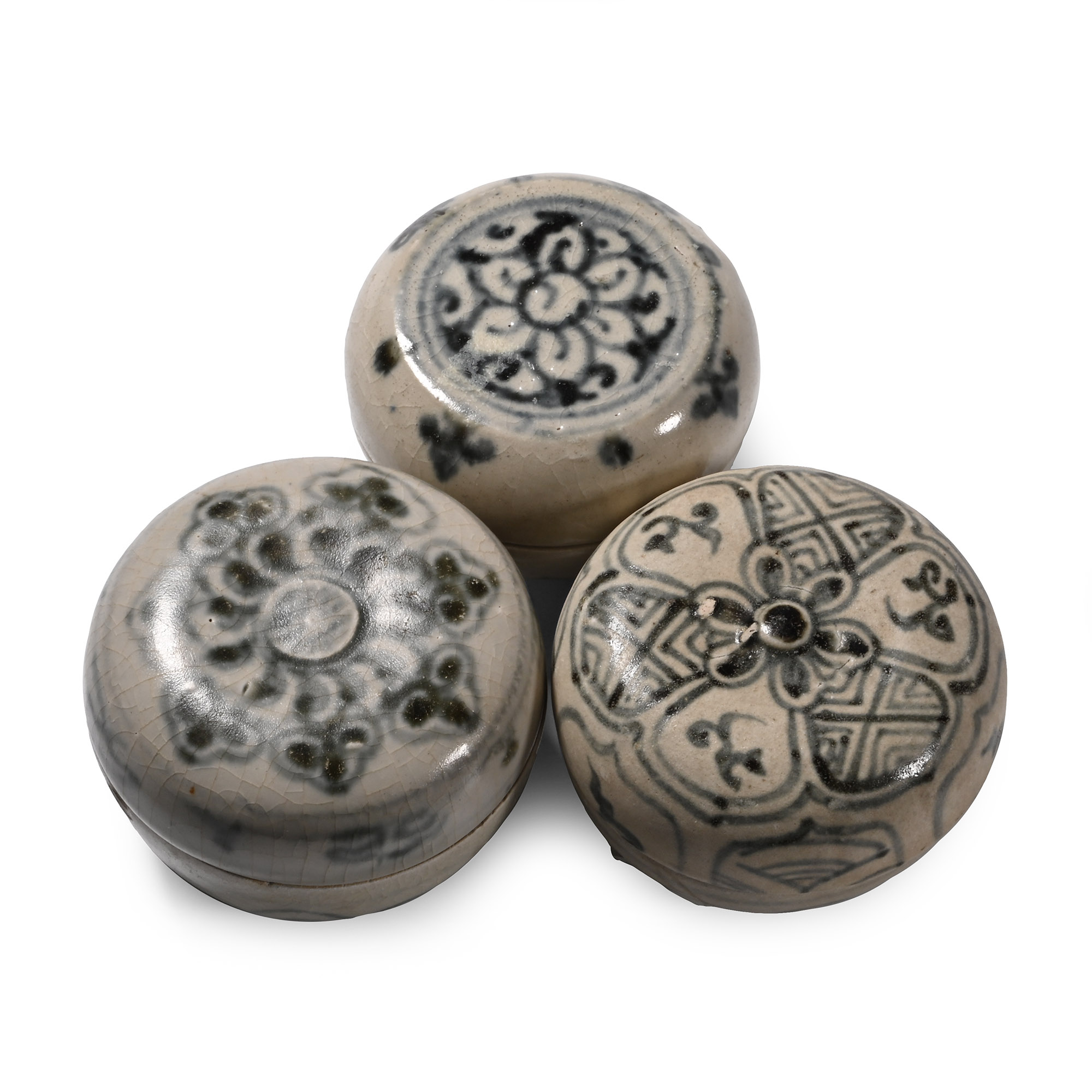 Hoi An Cargo Shipwreck Glazed Blue and White Lidded Box Collection