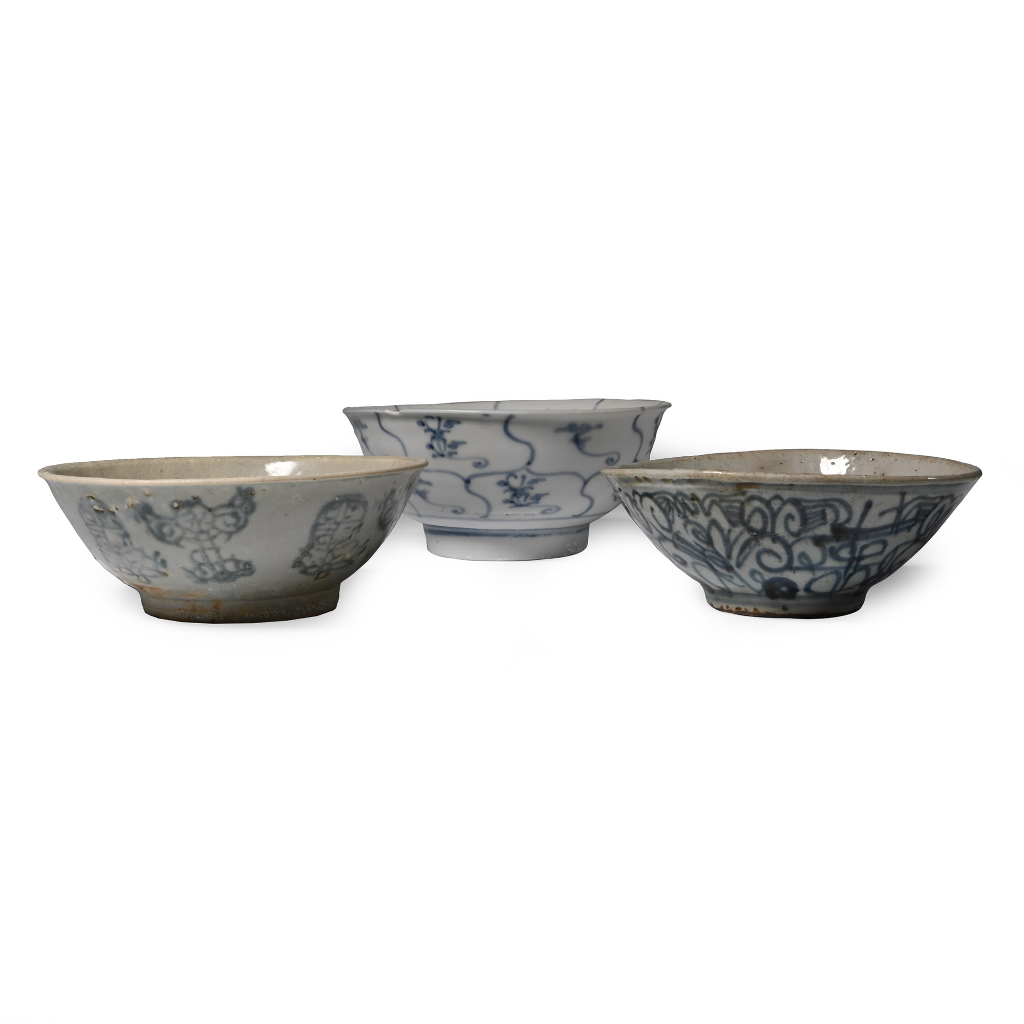 Tek Sing Treasure Shipwreck Glazed Blue and White Bowl Group