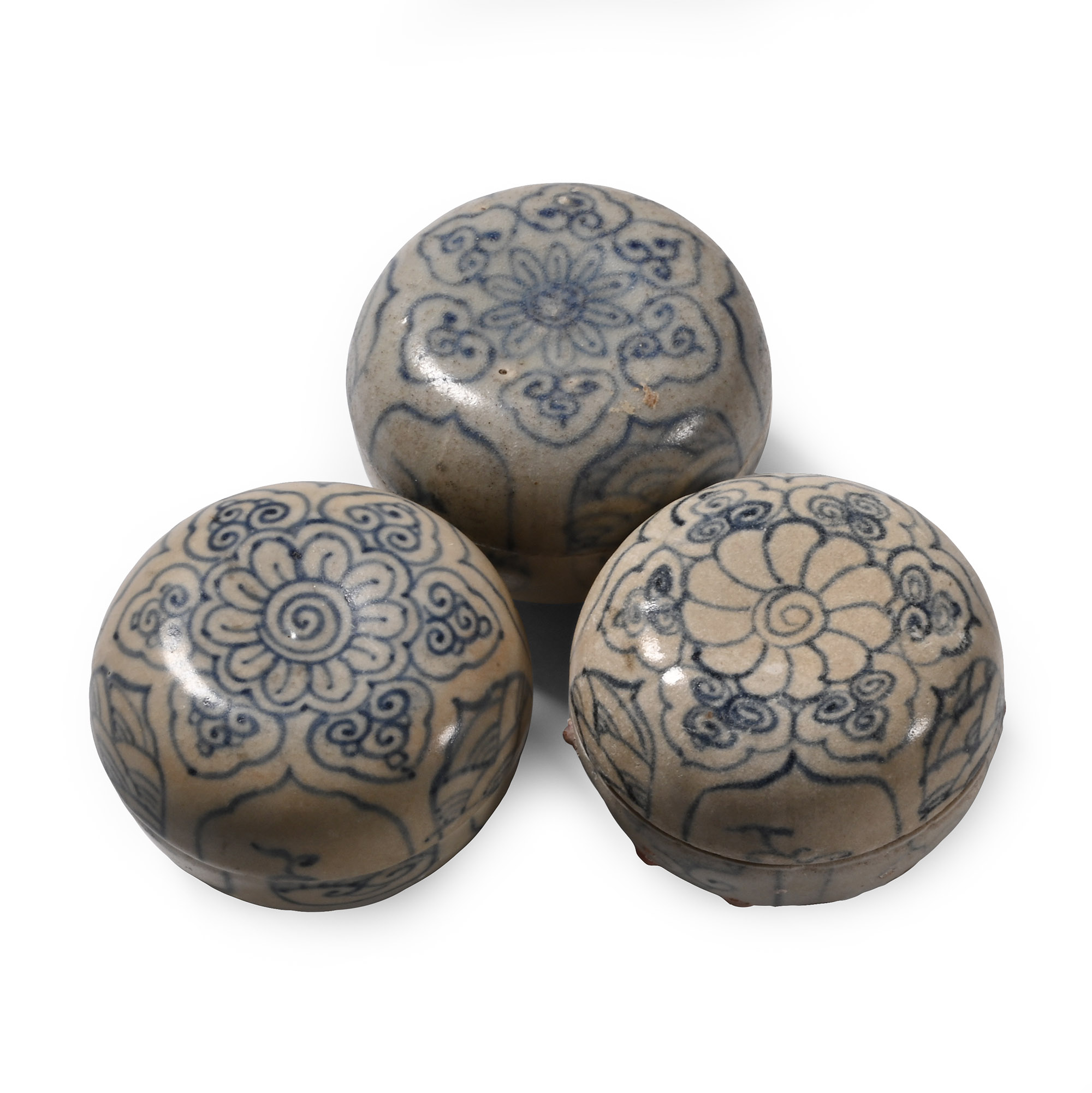 Hoi An Cargo Shipwreck Glazed Blue and White Lidded Box Collection