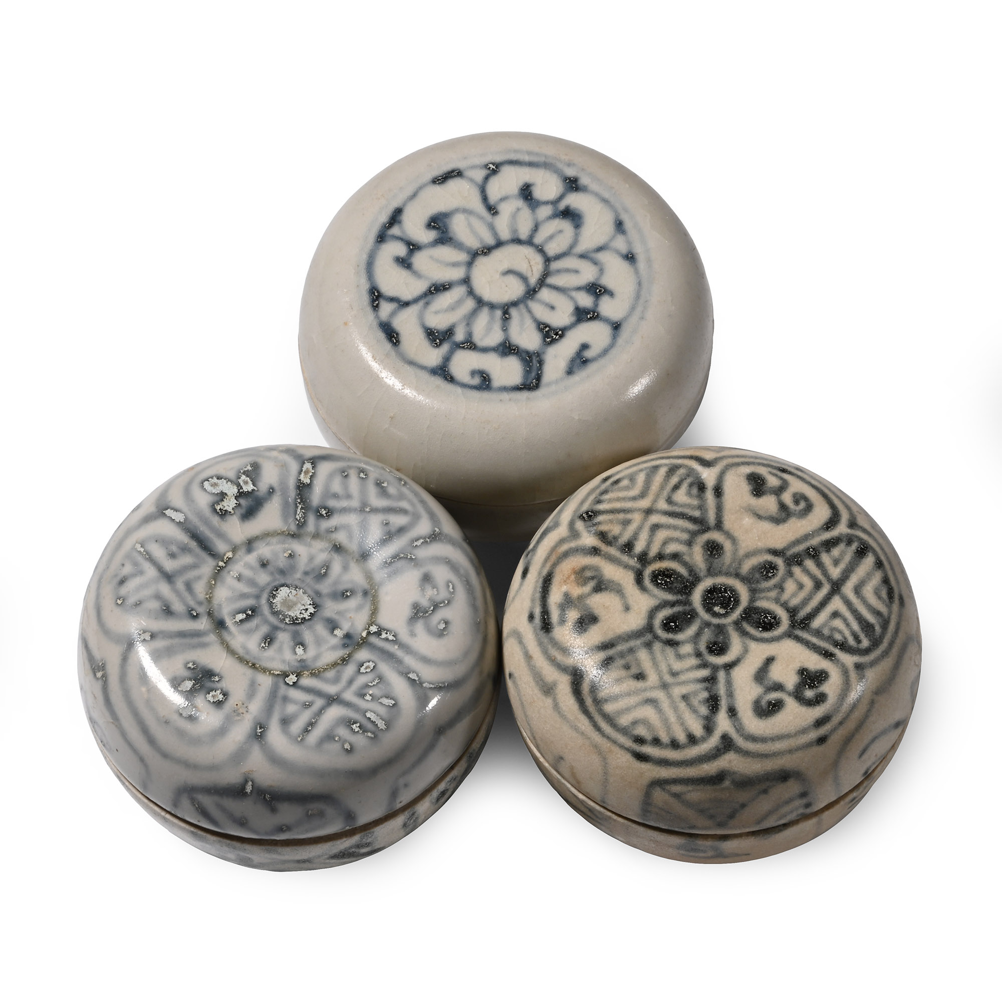 Hoi An Cargo Shipwreck Glazed Blue and White Lidded Box Collection