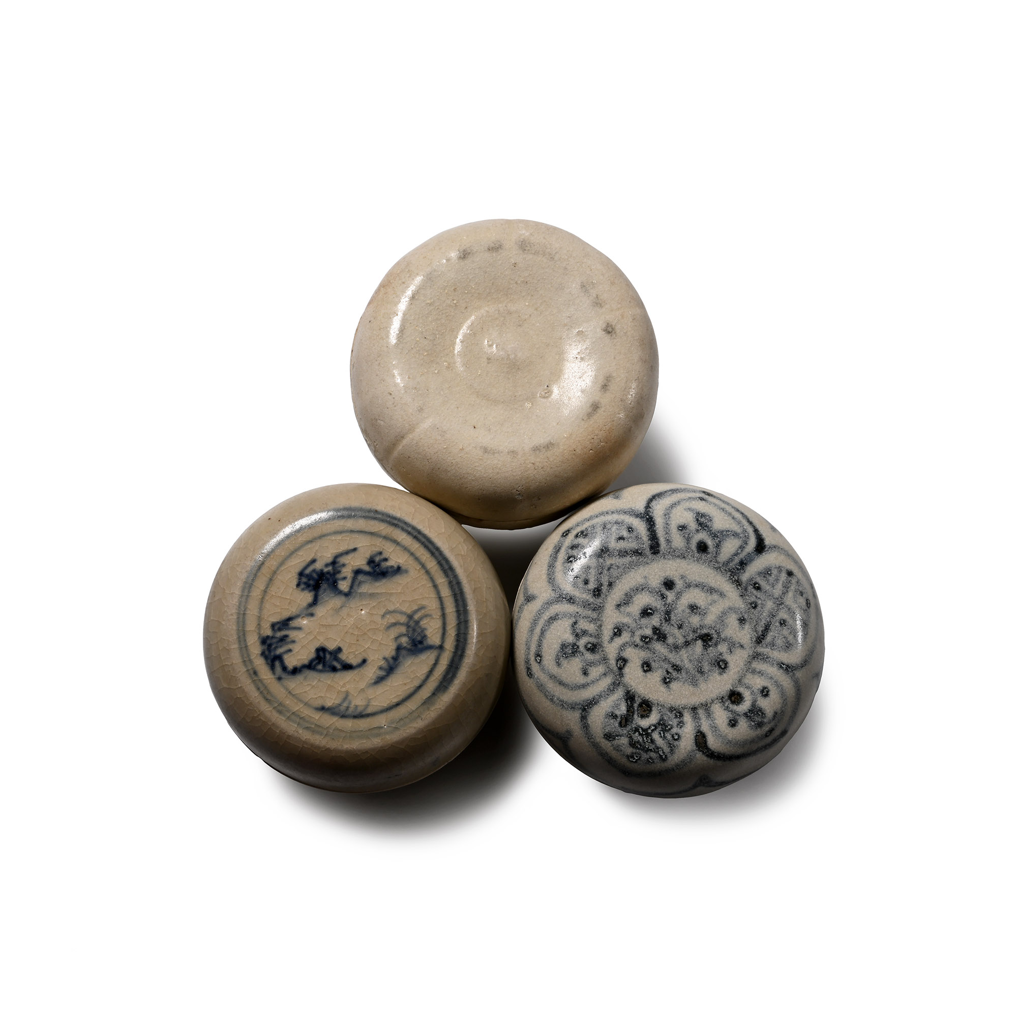 Hoi An Cargo Shipwreck Glazed Blue and White Lidded Box Collection