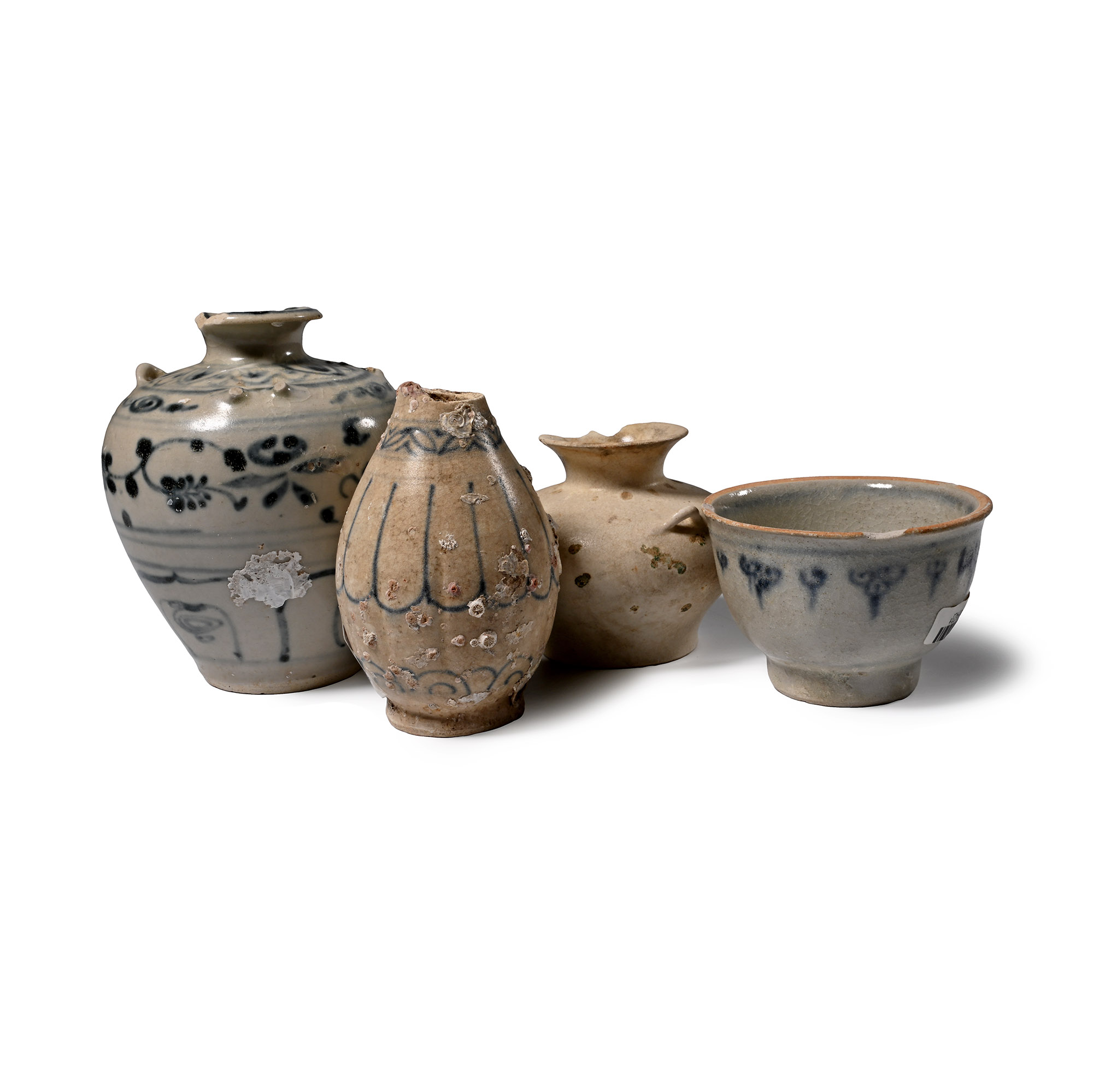Hoi An Cargo Shipwreck Glazed Blue and White Vessel Group