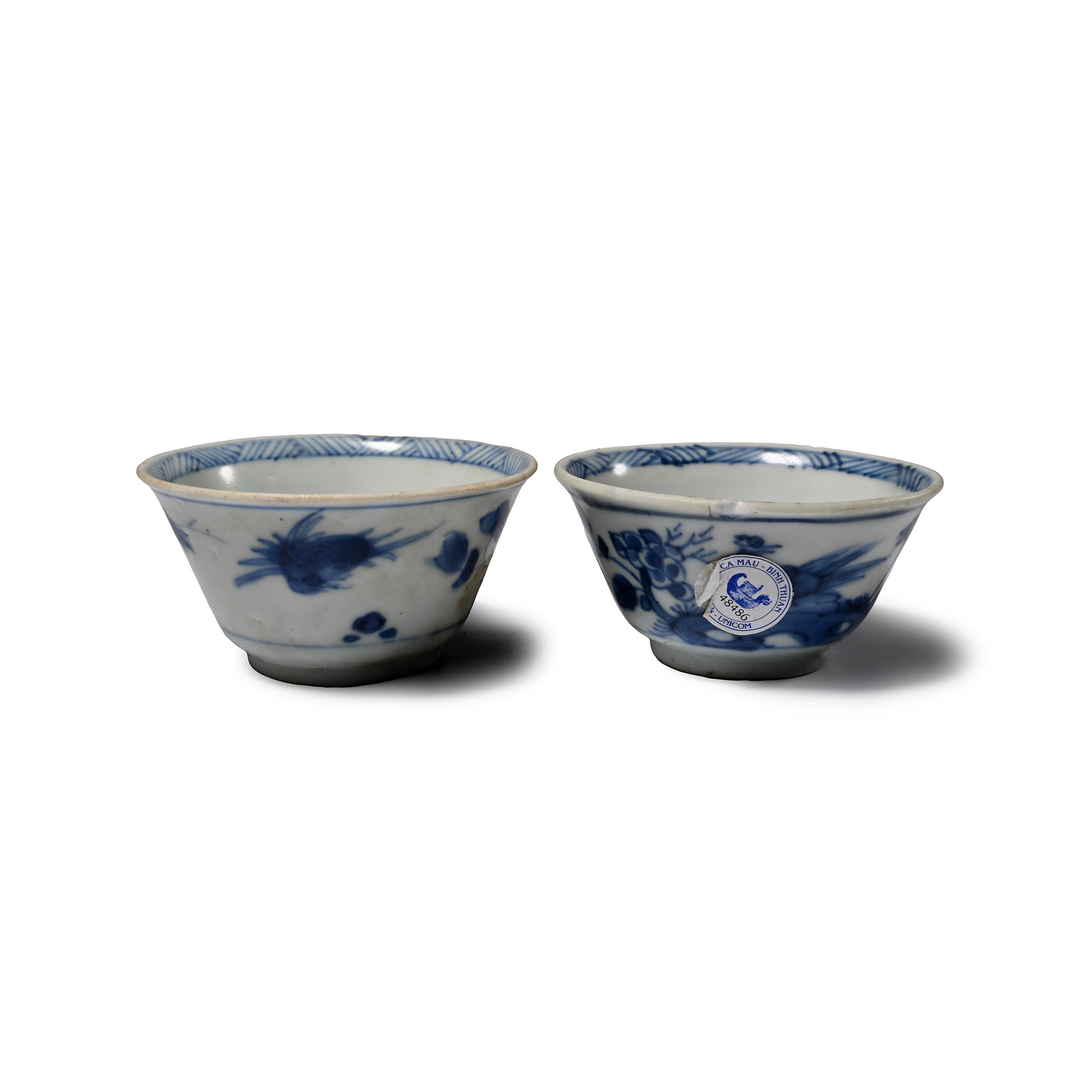 Ca Mau Cargo Shipwreck Glazed Blue and White Tea Cup Pair