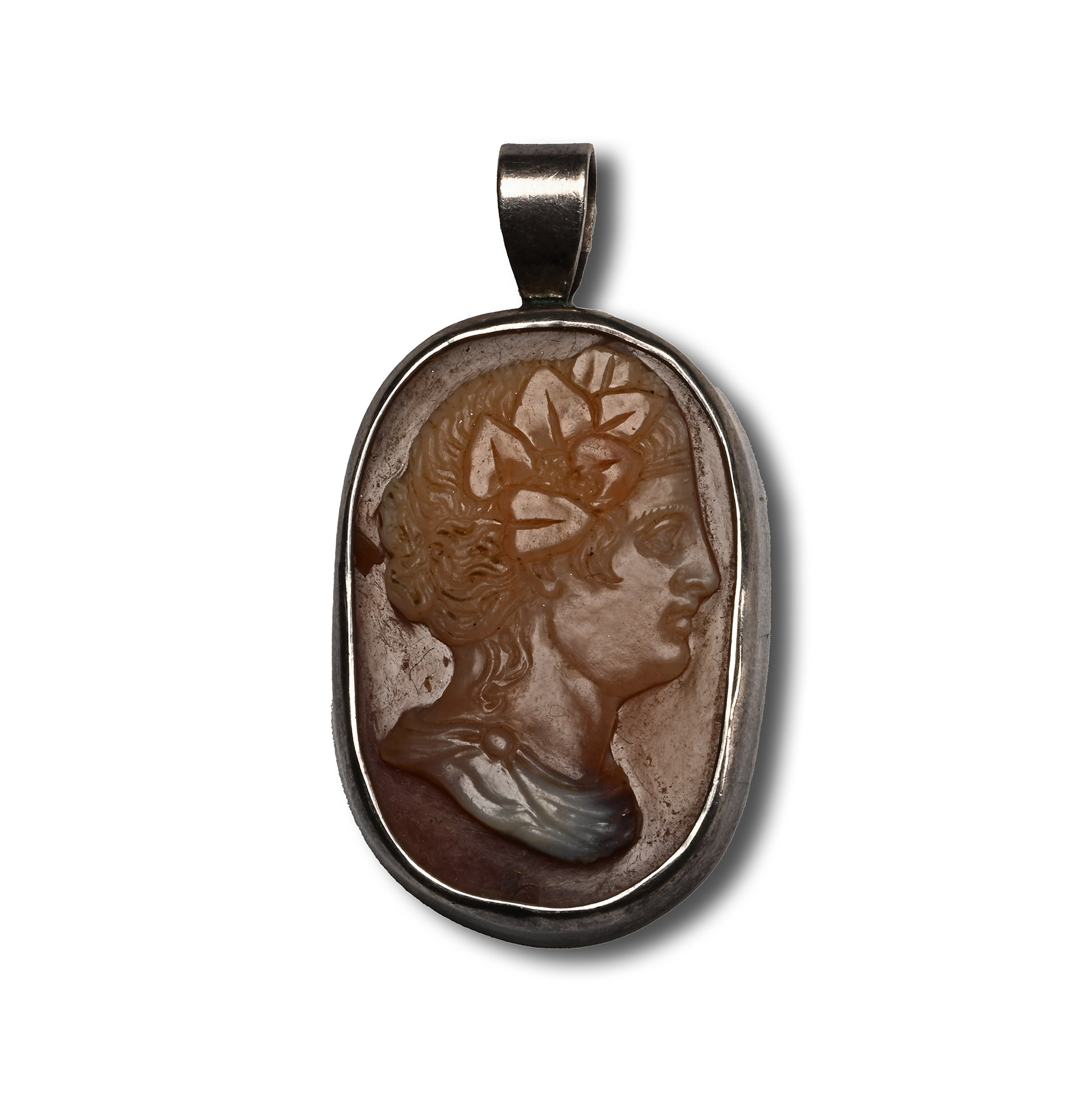 Georgian Cameo in a later Silver Pendant