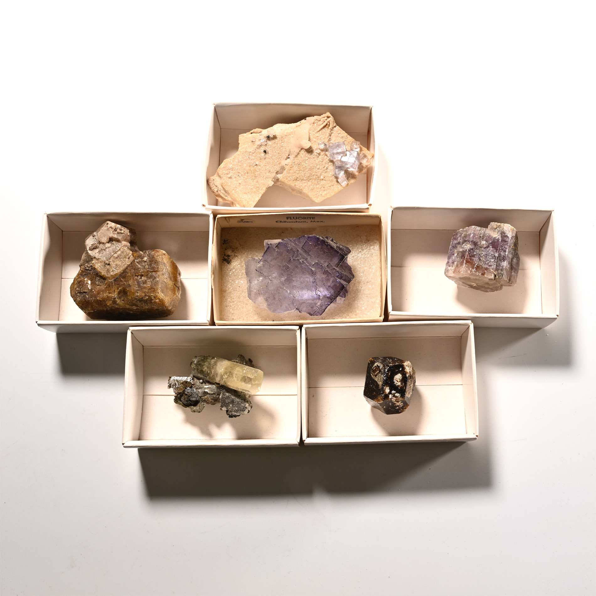 Boxed Mixed Crystal Display Piece Collection [6]
