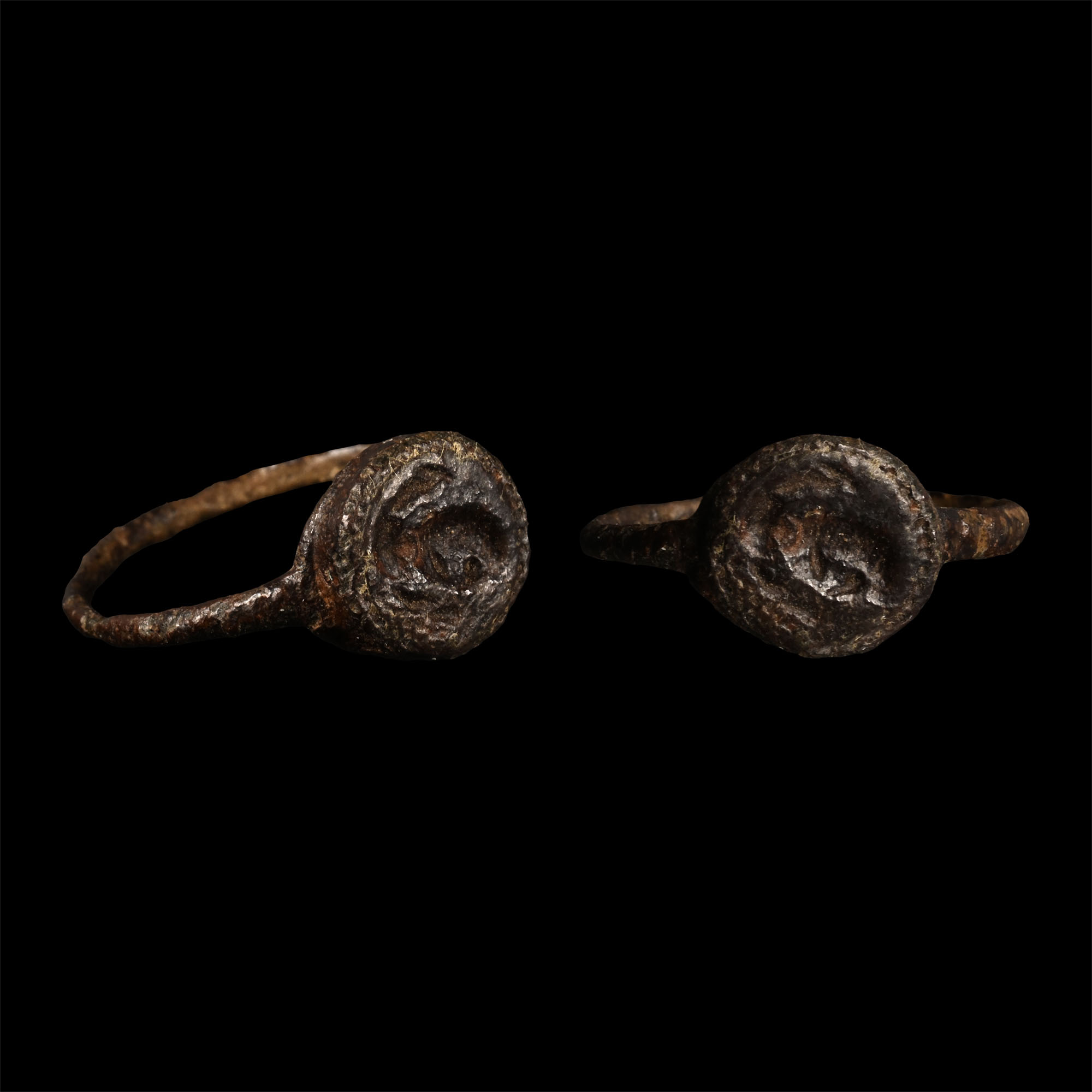 Roman Bronze Signet Ring with Bust