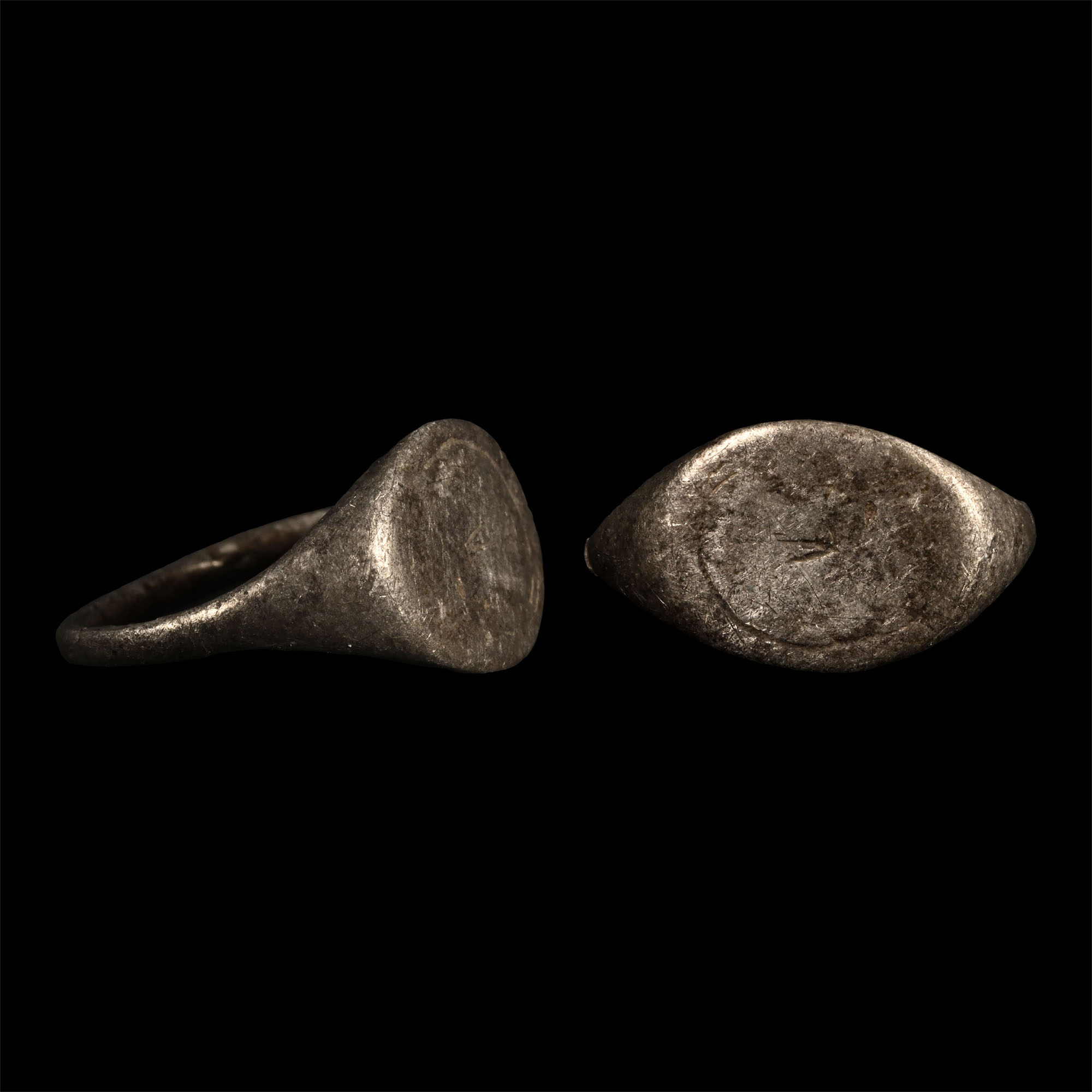 Medieval Silver Ring with Plain Bezel
