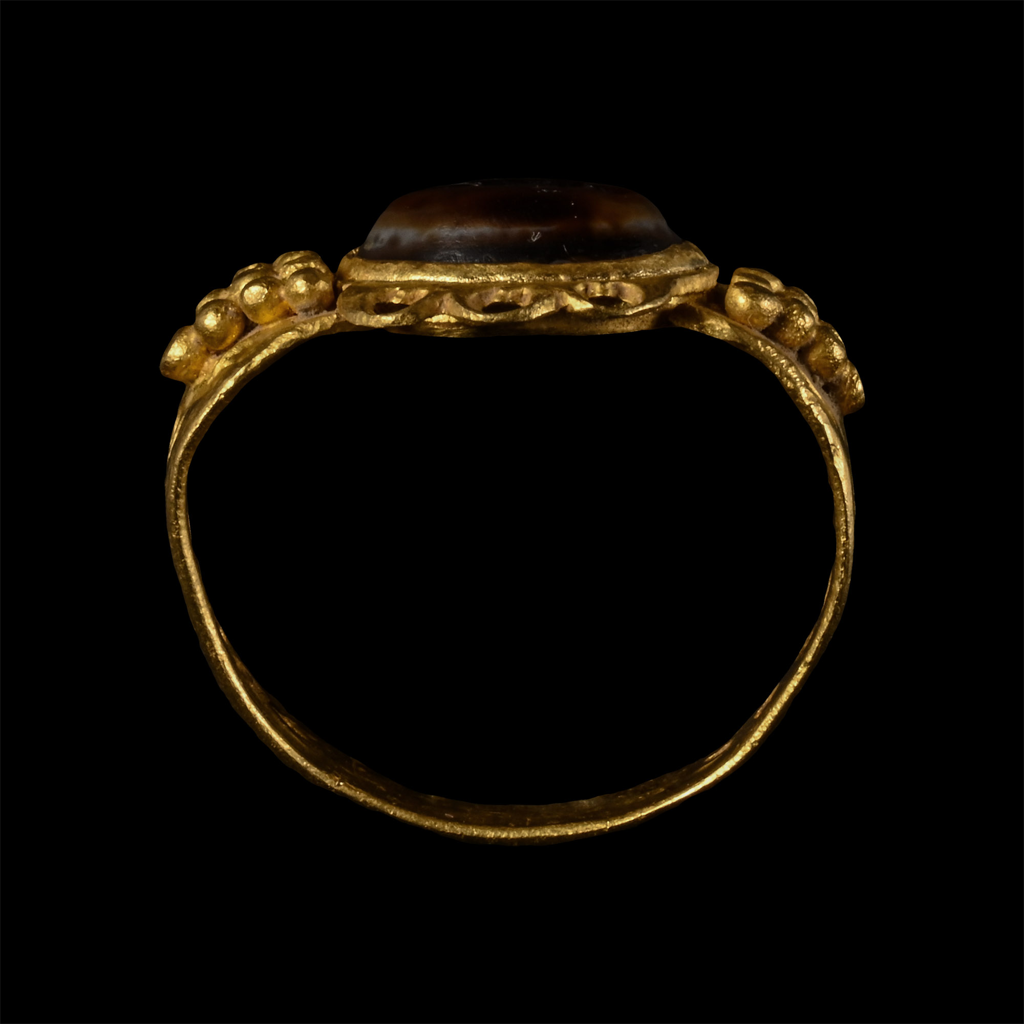 Roman Goddess Fortuna Gemstone in Gold Ring