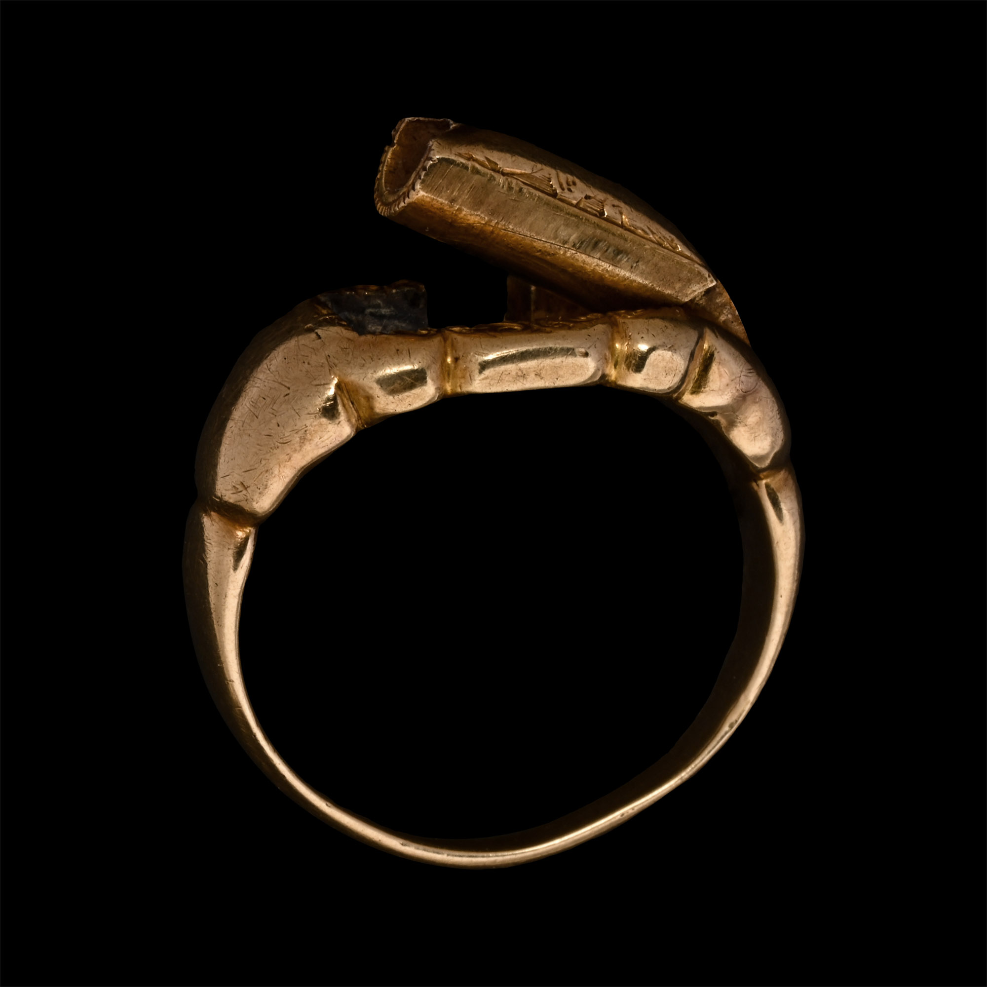 Civil War Period Gold Poison Ring
